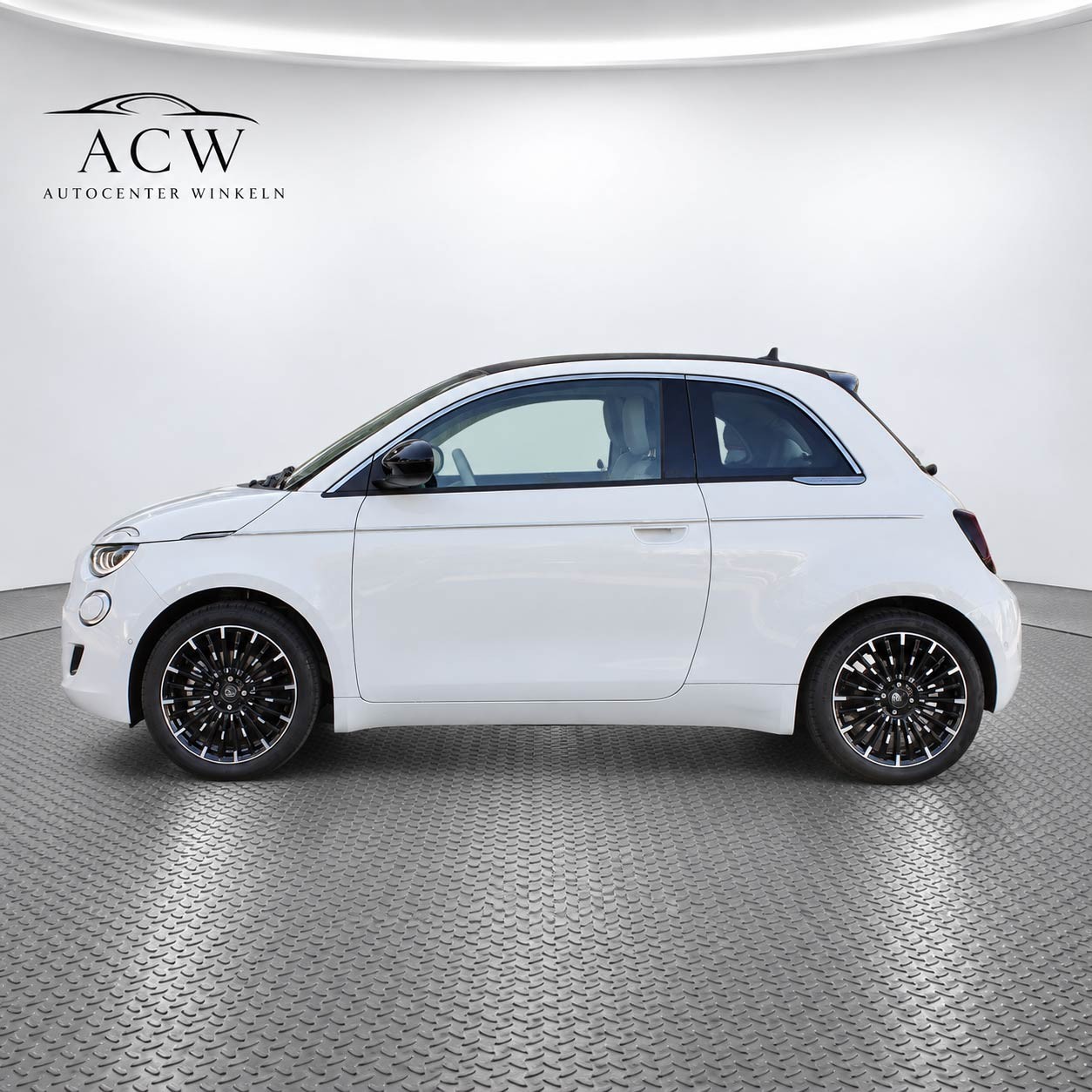 FIAT 500 Cabrio La Prima-image-2
