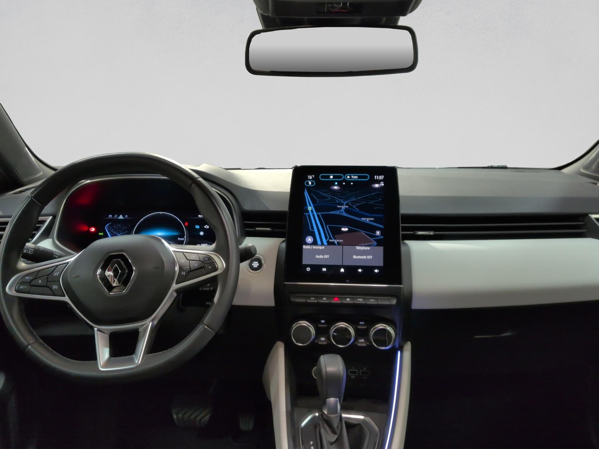 RENAULT Clio 1.6 E-Tech Techno-image-13