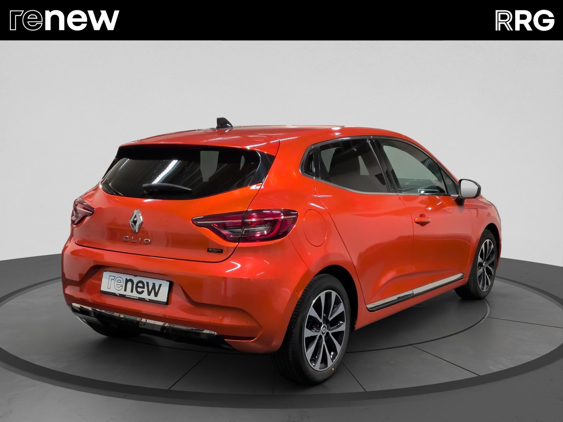 RENAULT Clio 1.6 E-Tech Techno-image-2