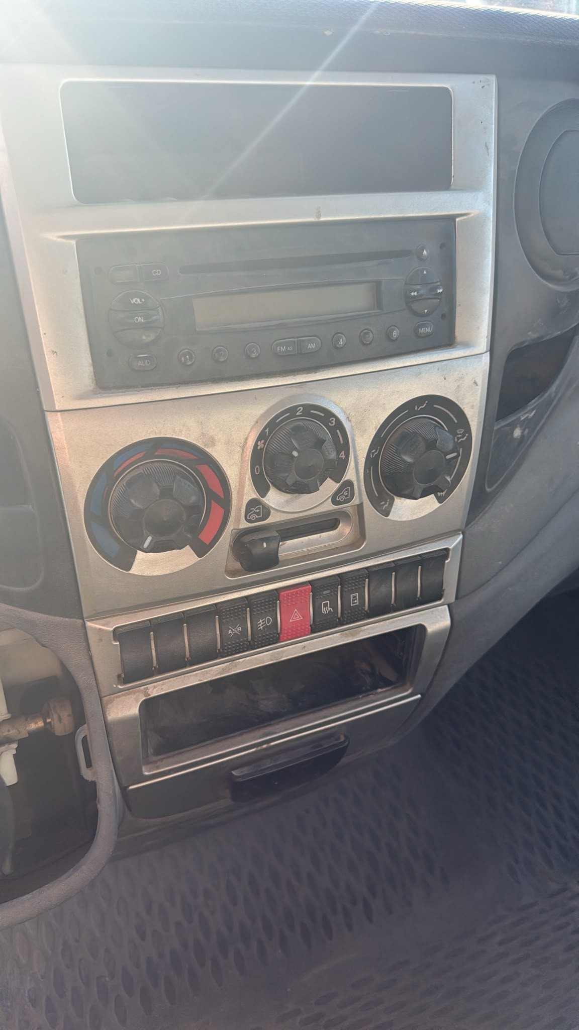 IVECO 35 C 15 D-image-5