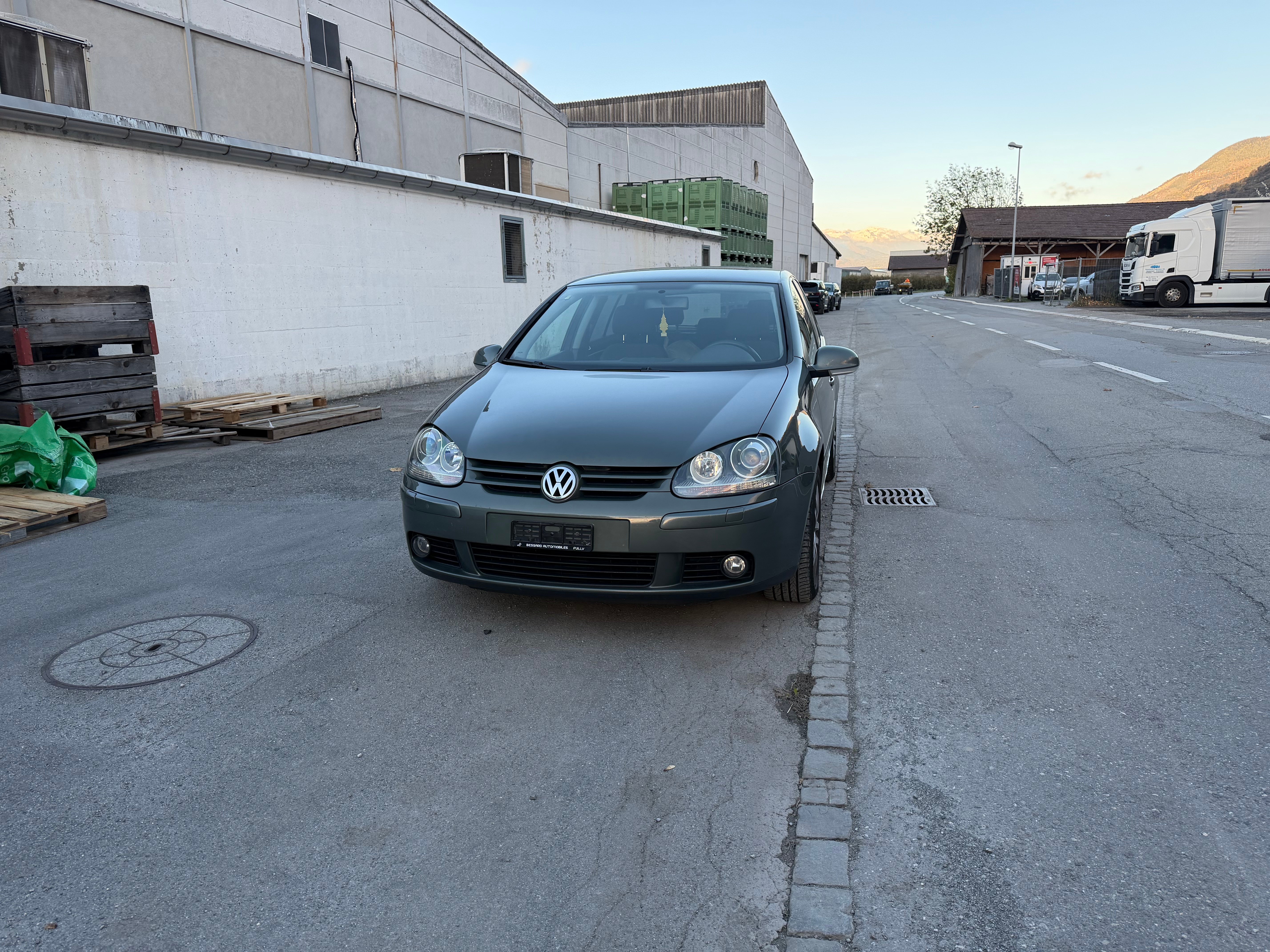 Car photo