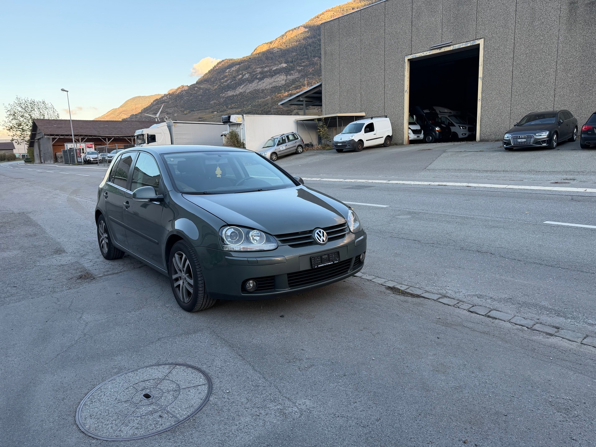 VW Golf 1.9 TDI Trend Edition-image-7