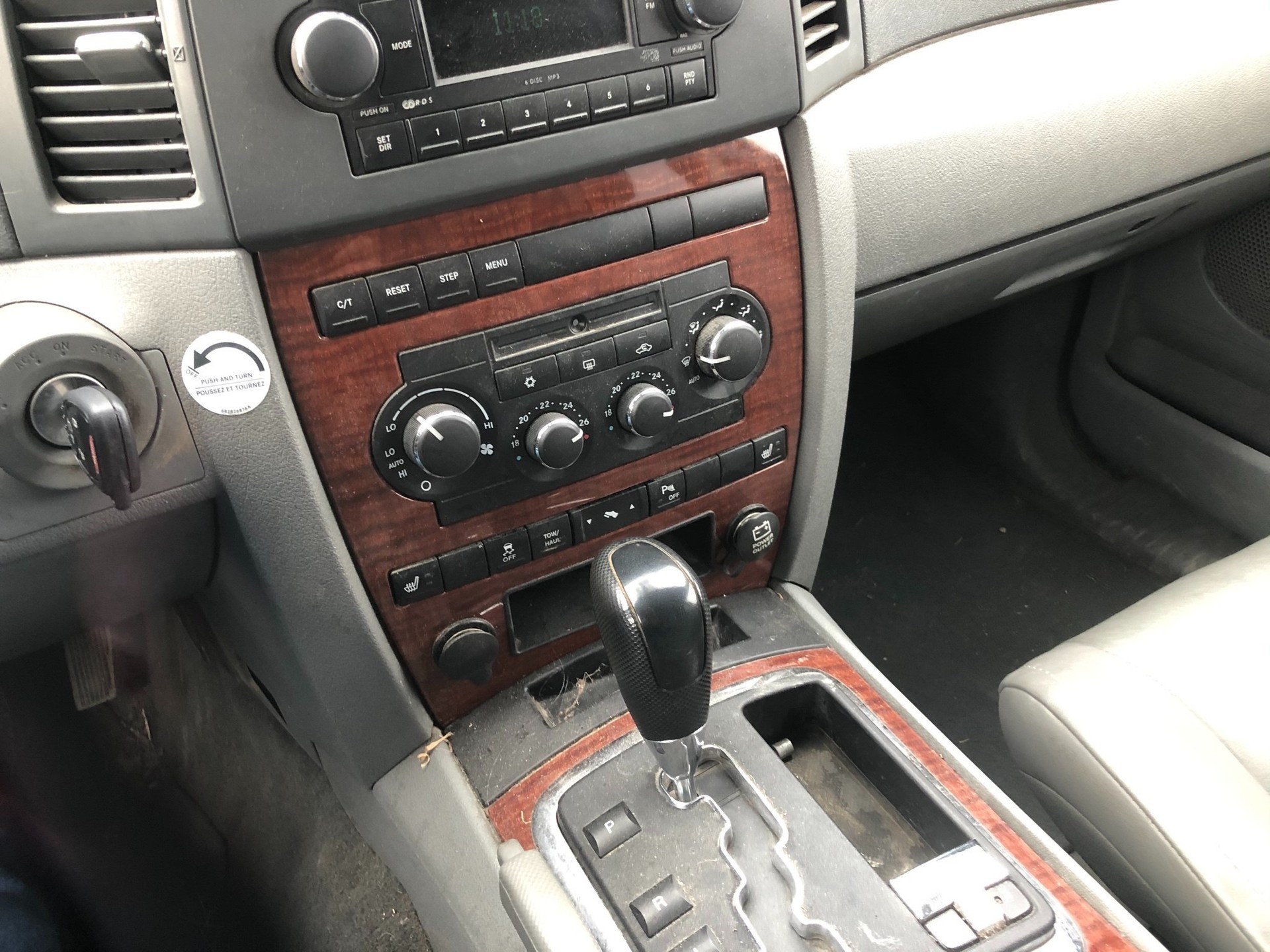 JEEP Grand Cherokee 4.7 V8 Limited Automatic-image-3