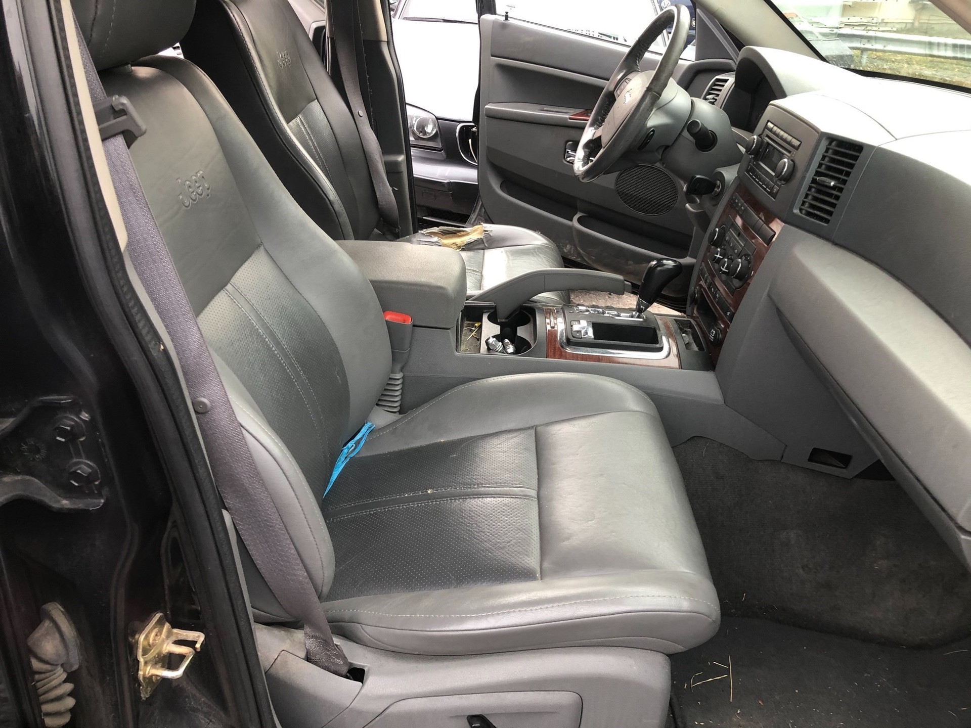 JEEP Grand Cherokee 4.7 V8 Limited Automatic-image-7