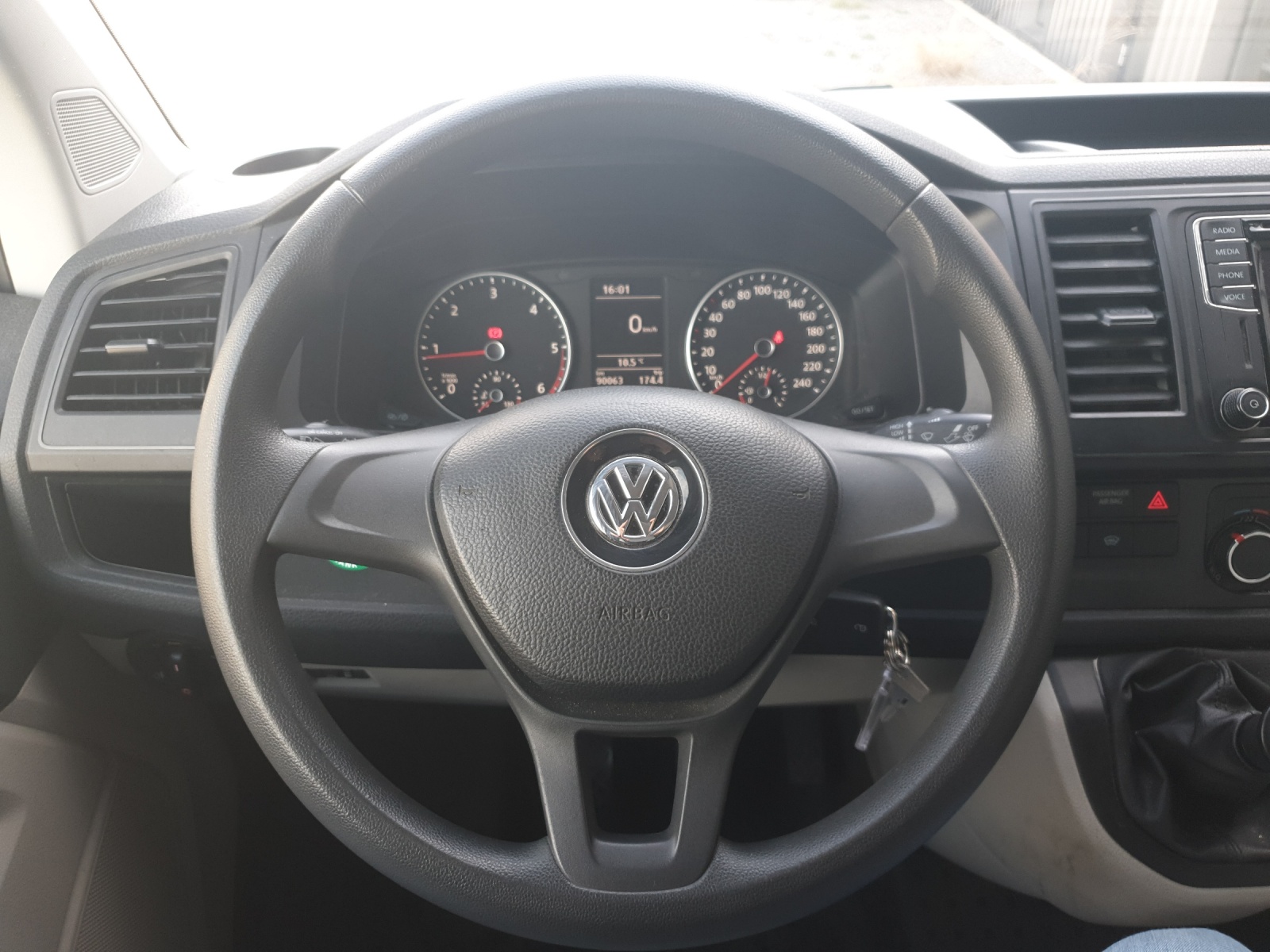 VW T6 2.0 TDI-image-5