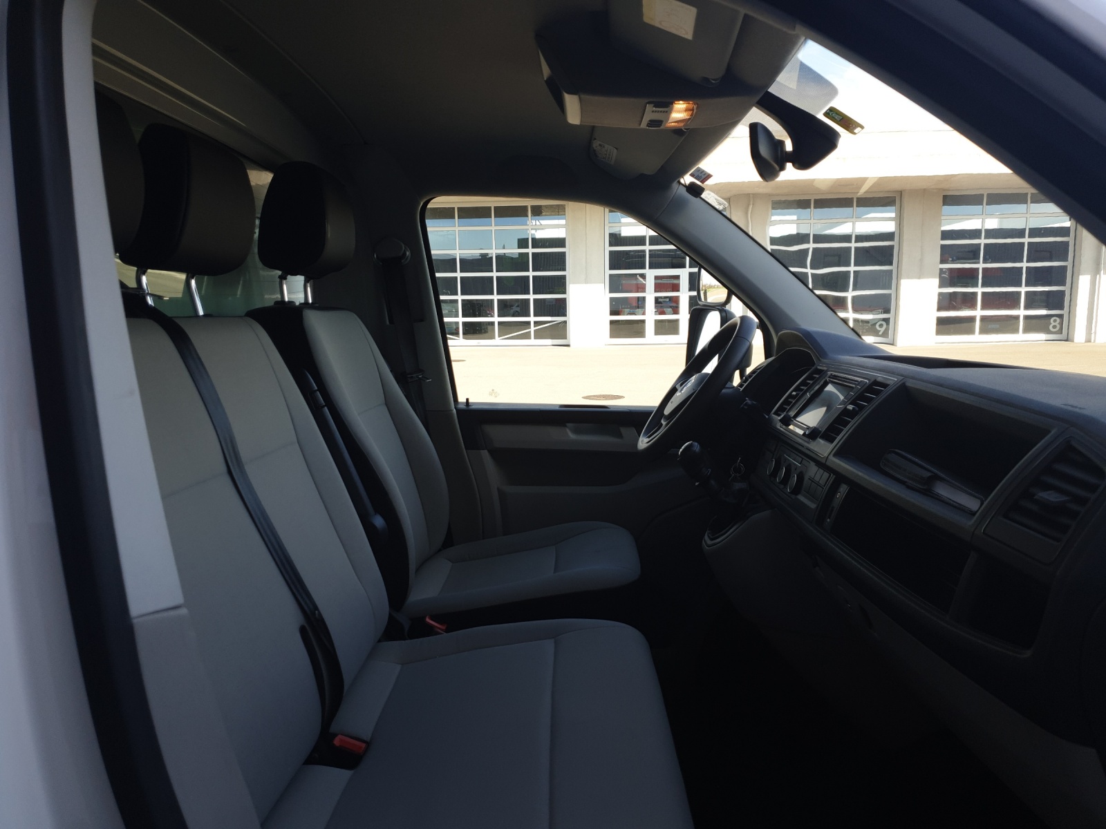VW T6 2.0 TDI-image-10