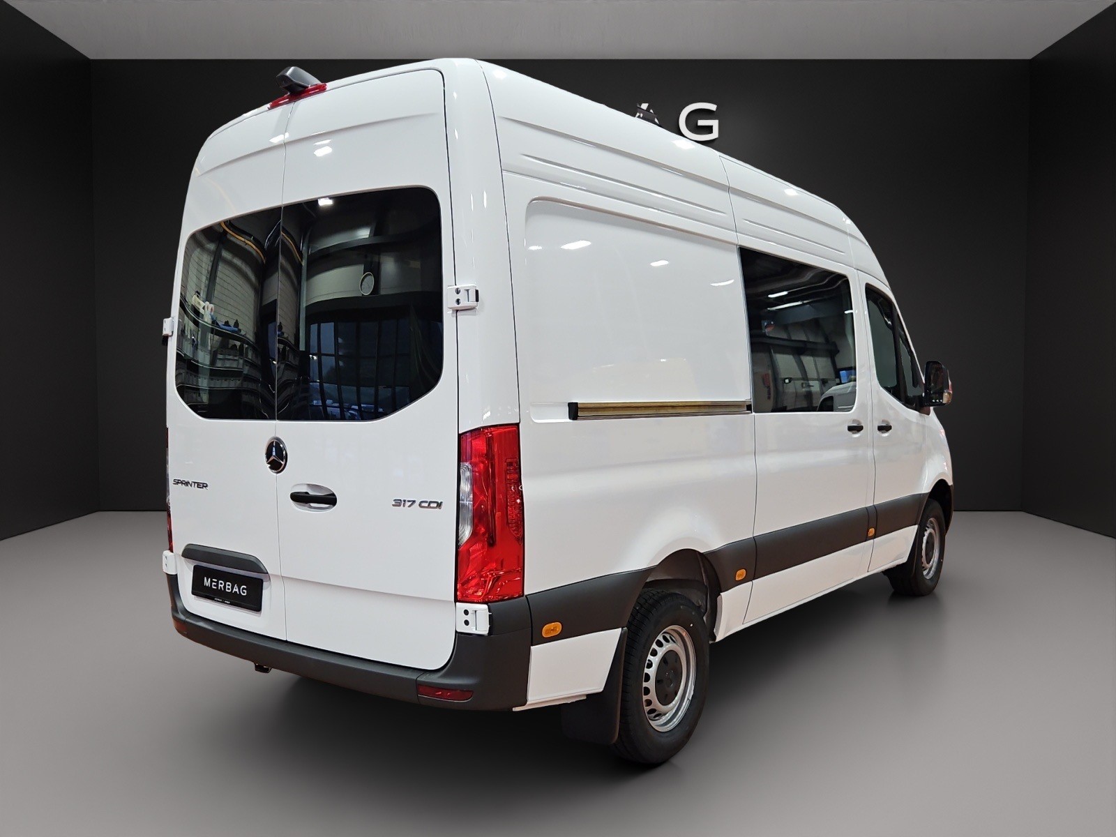 MERCEDES-BENZ Sprinter 317 CDI Standard 9G-TRONIC-image-1
