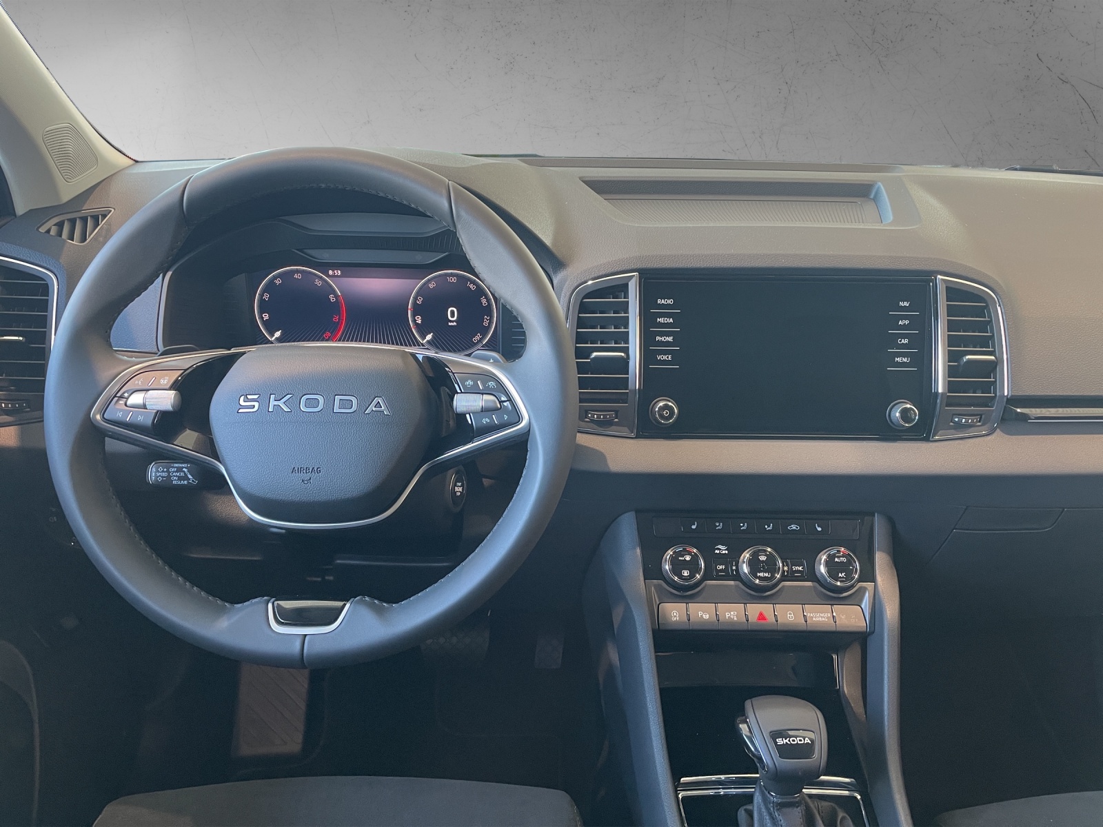 SKODA SKODA Karoq Dynamic-image-8