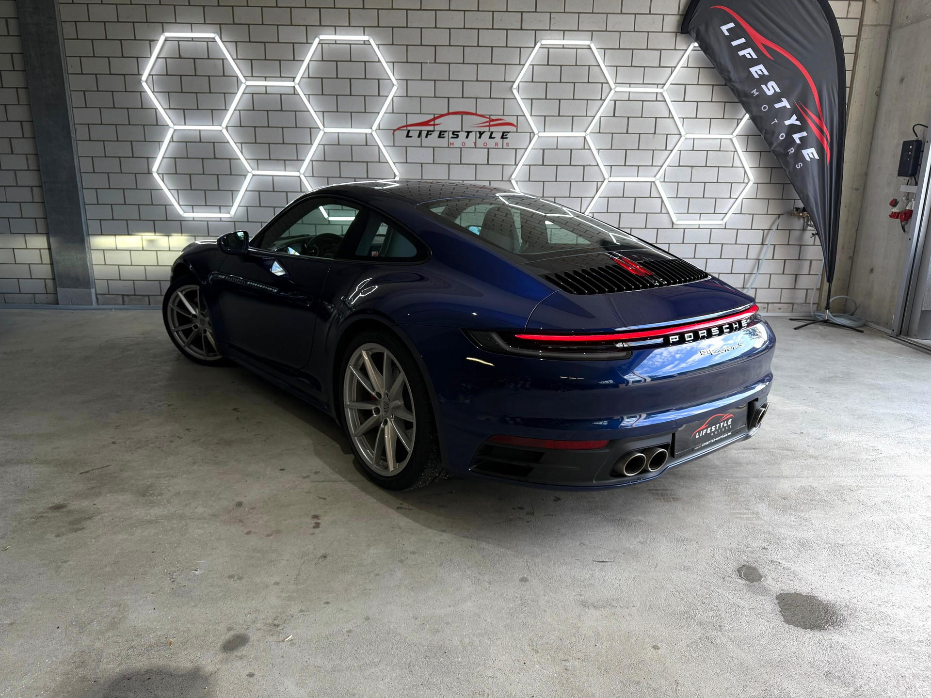 PORSCHE 911 Carrera S PDK-image-2