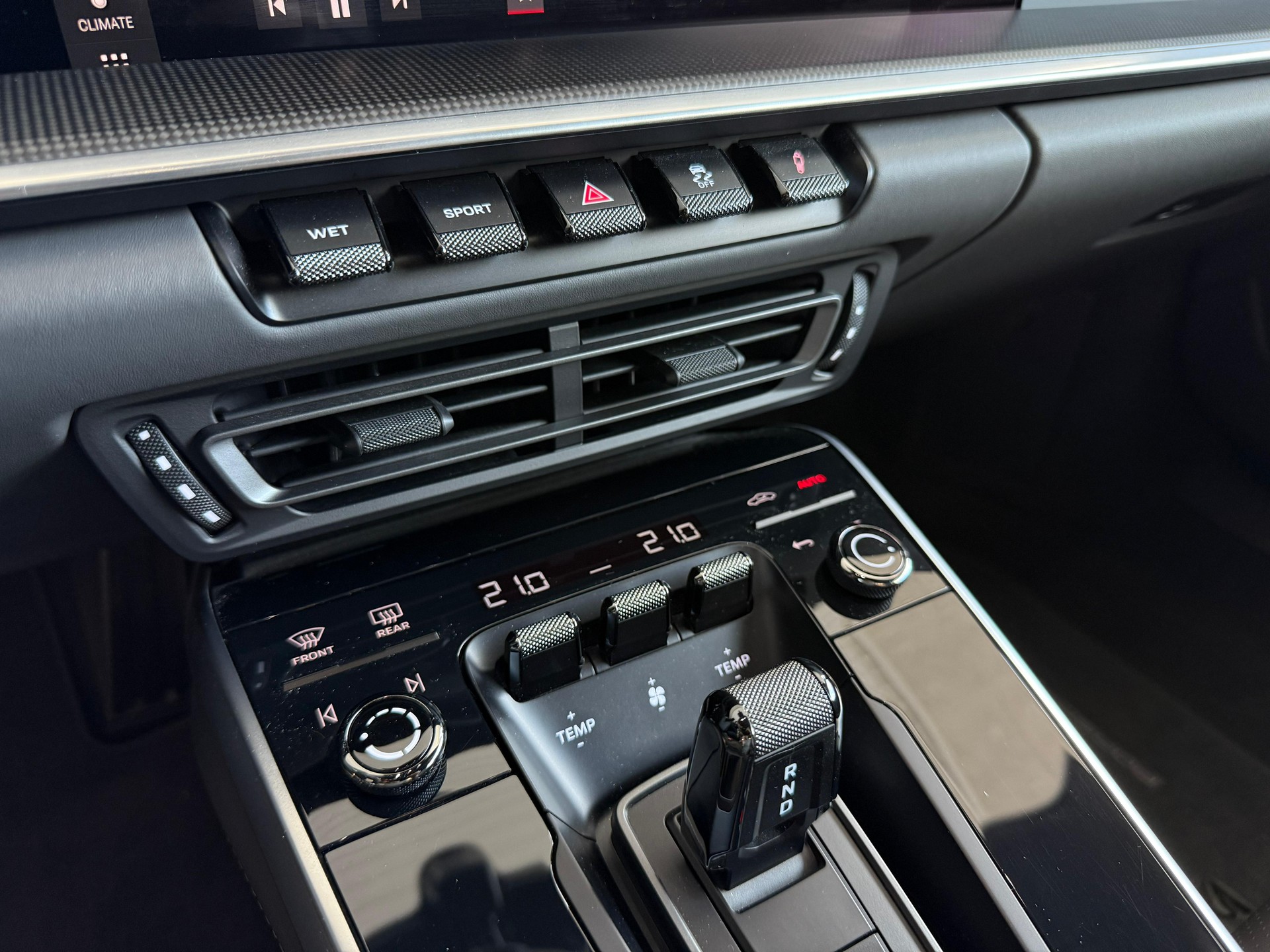 PORSCHE 911 Carrera S PDK-image-9