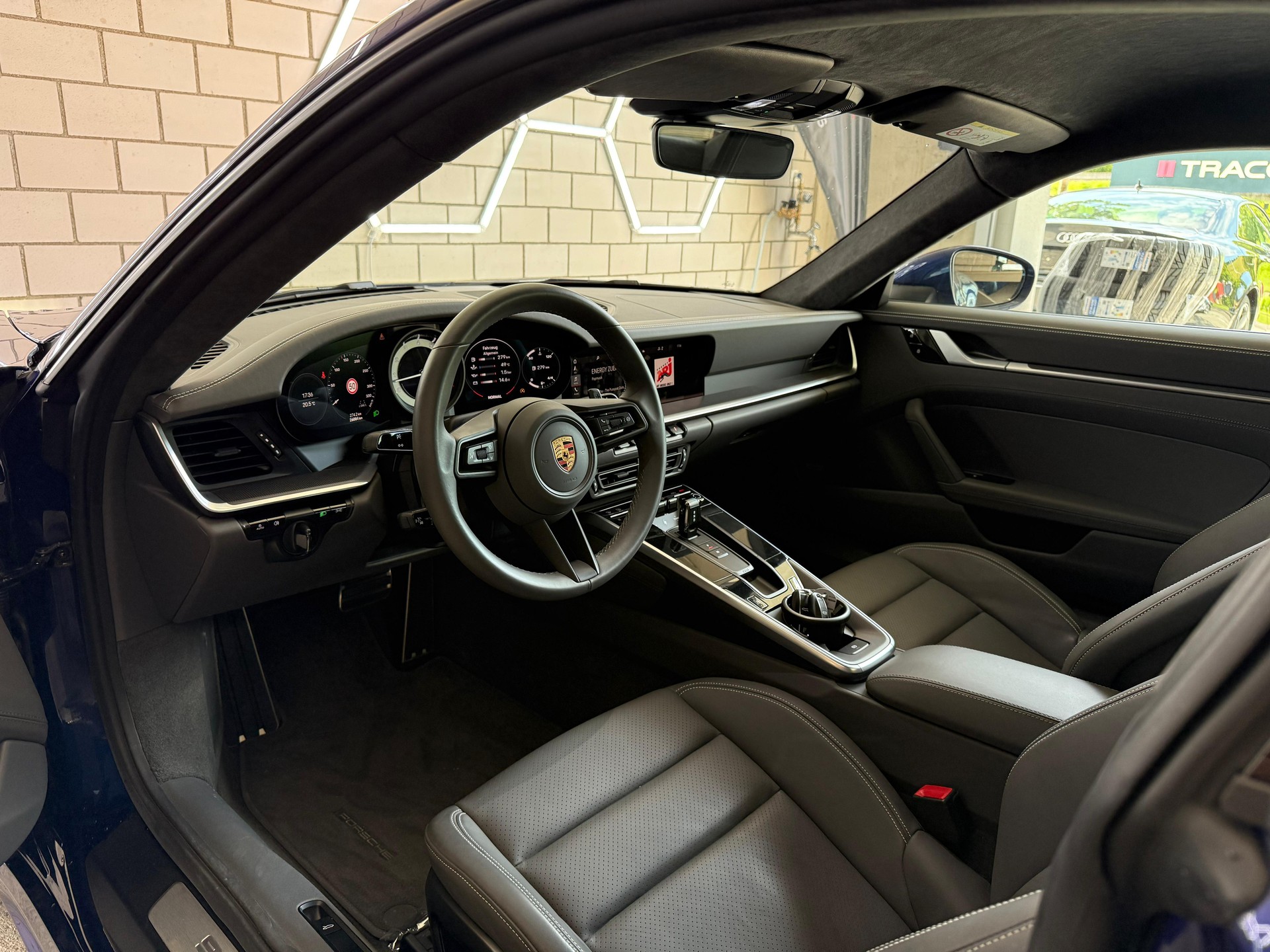 PORSCHE 911 Carrera S PDK-image-6