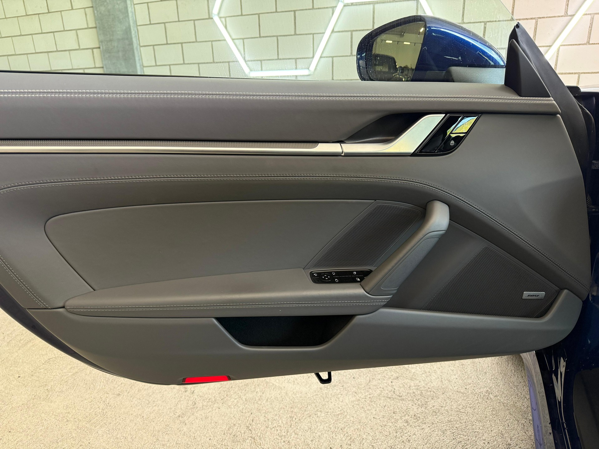 PORSCHE 911 Carrera S PDK-image-5