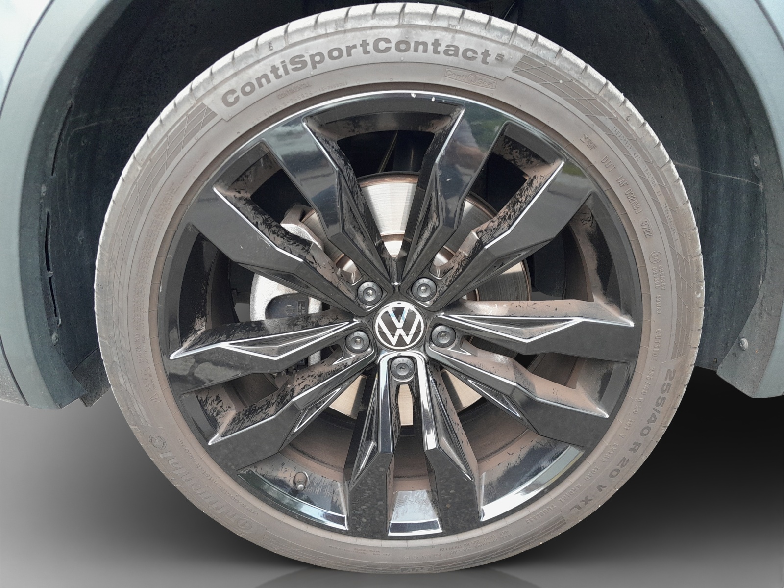 VW Tiguan Allspace 2.0 TDI SCR R-Line 4Motion DSG-image-12