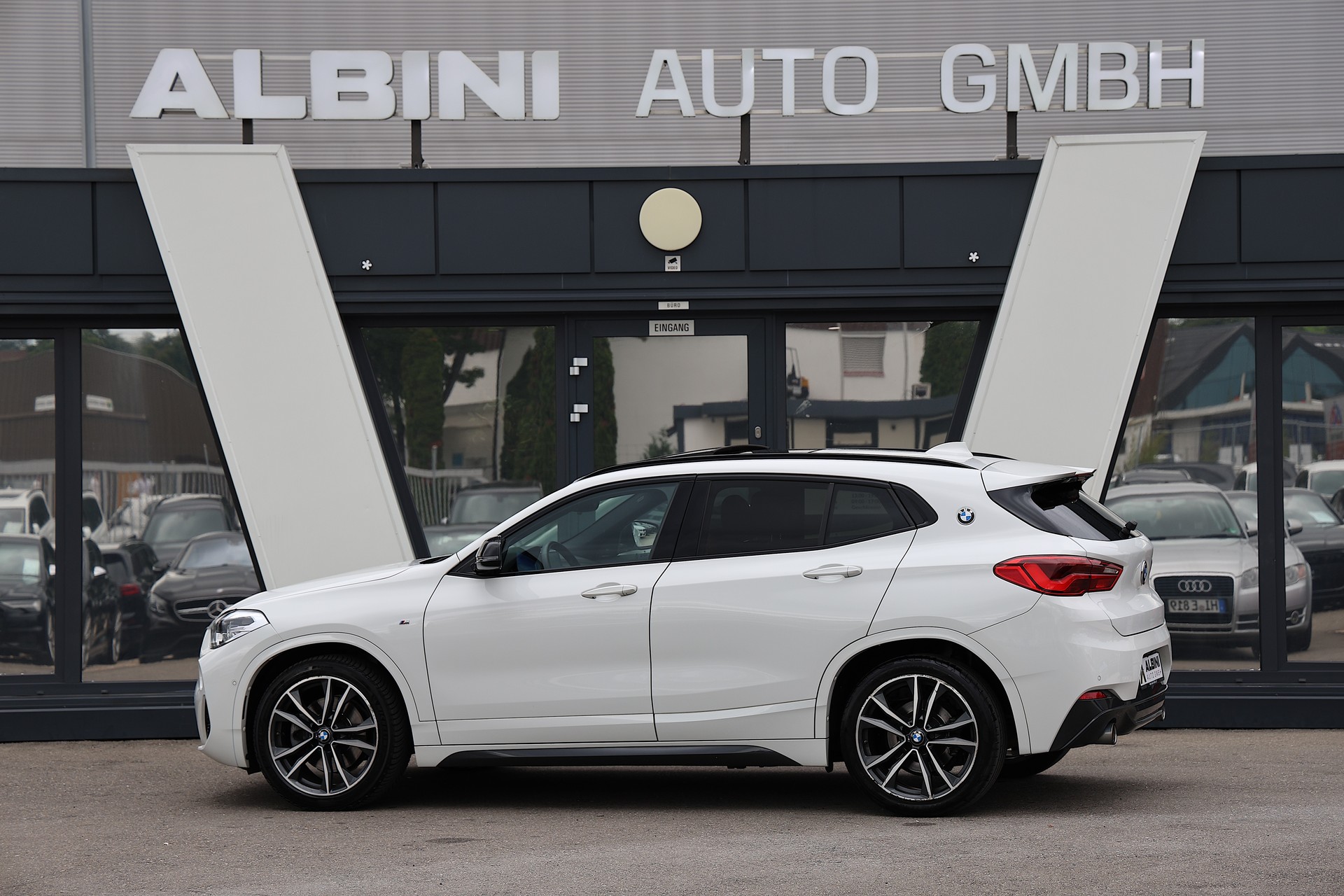 BMW X2 xDrive 25d M-Sport Steptronic-image-2