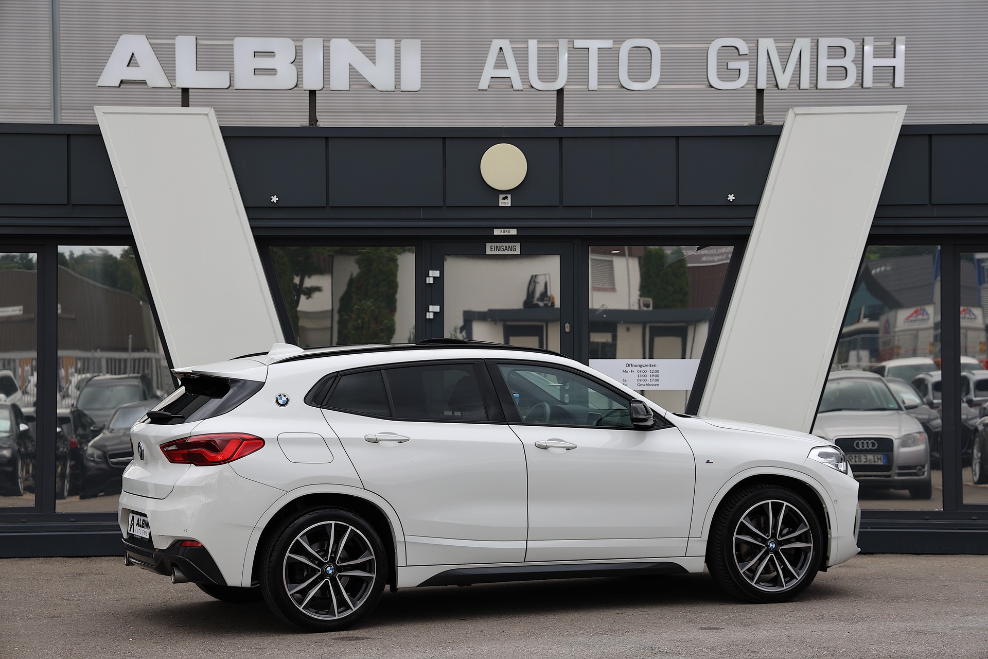 BMW X2 xDrive 25d M-Sport Steptronic-image-3