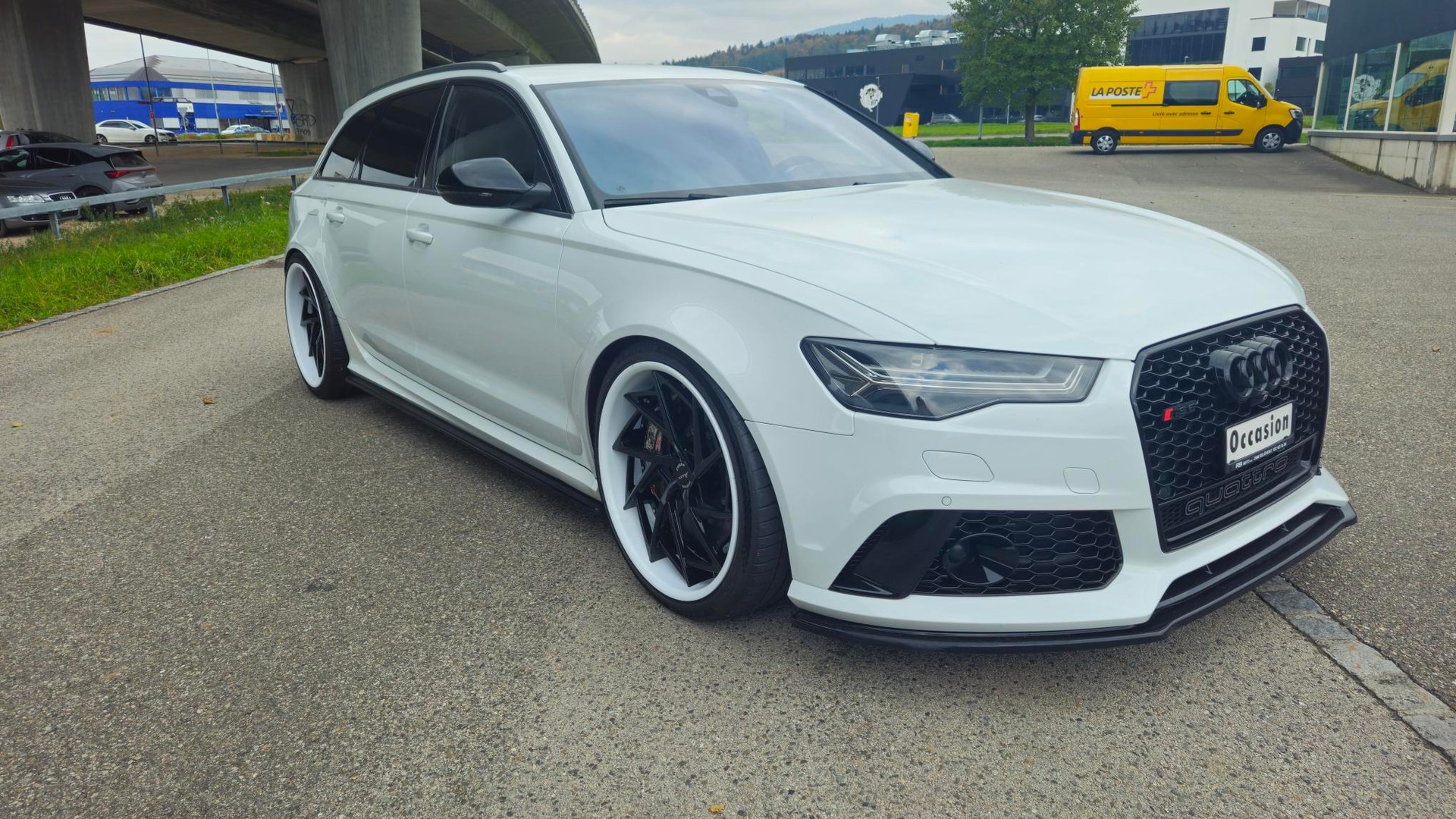 AUDI RS6 Avant 4.0 TFSI V8 performance quattro-image-3
