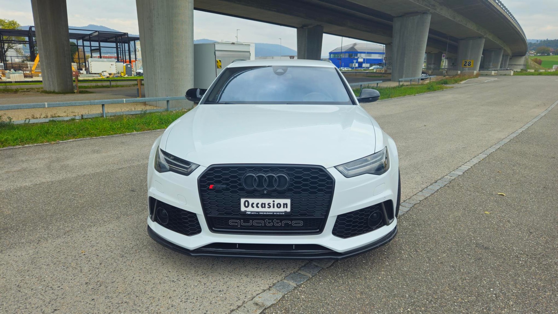 AUDI RS6 Avant 4.0 TFSI V8 performance quattro-image-1