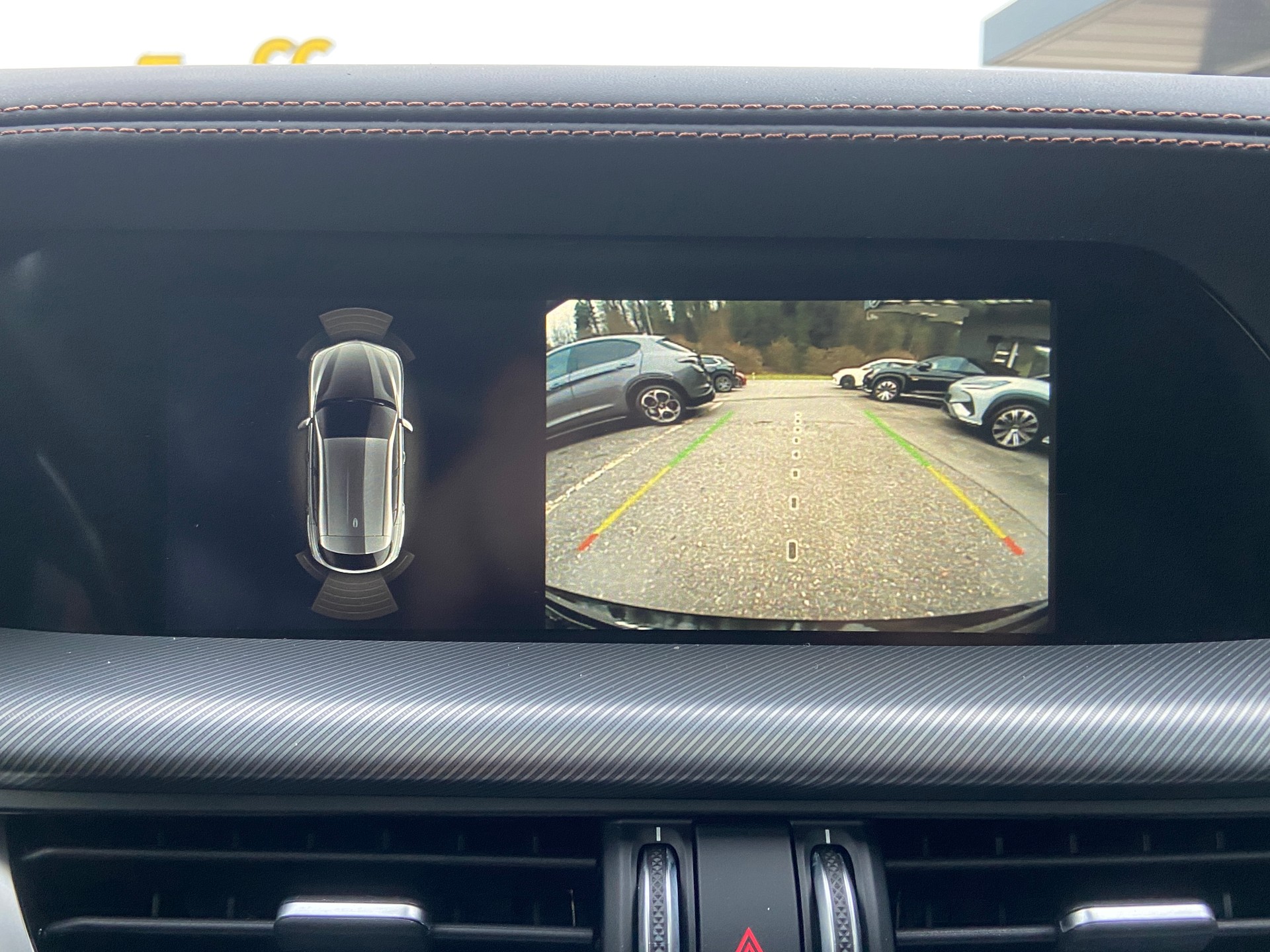 ALFA ROMEO Stelvio 2.0 Intensa Sky Q4 AT8-image-16