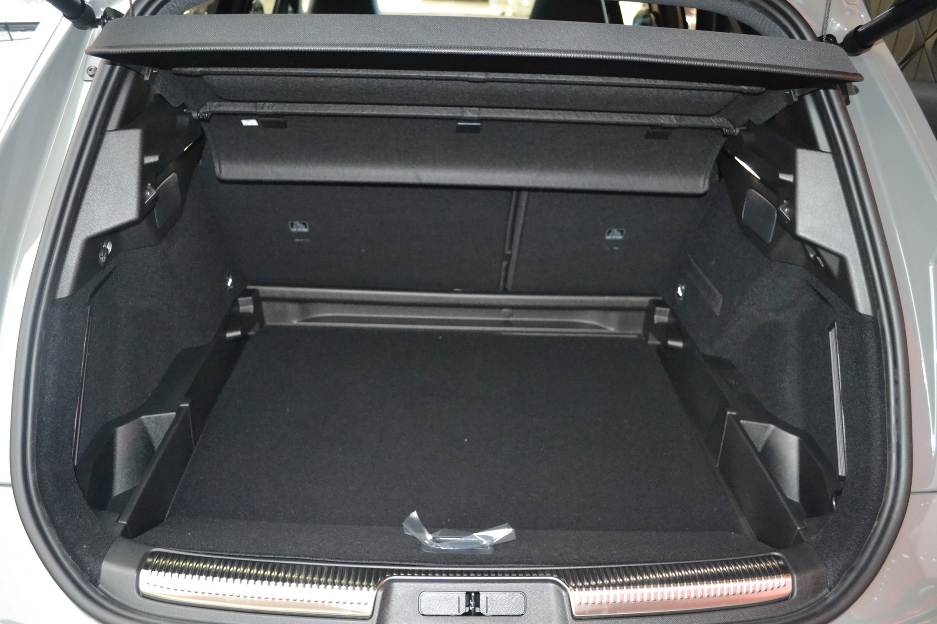 DS AUTOMOBILES DS 7 Crossback E-Tense 300 4x4 Jules Verne-image-9