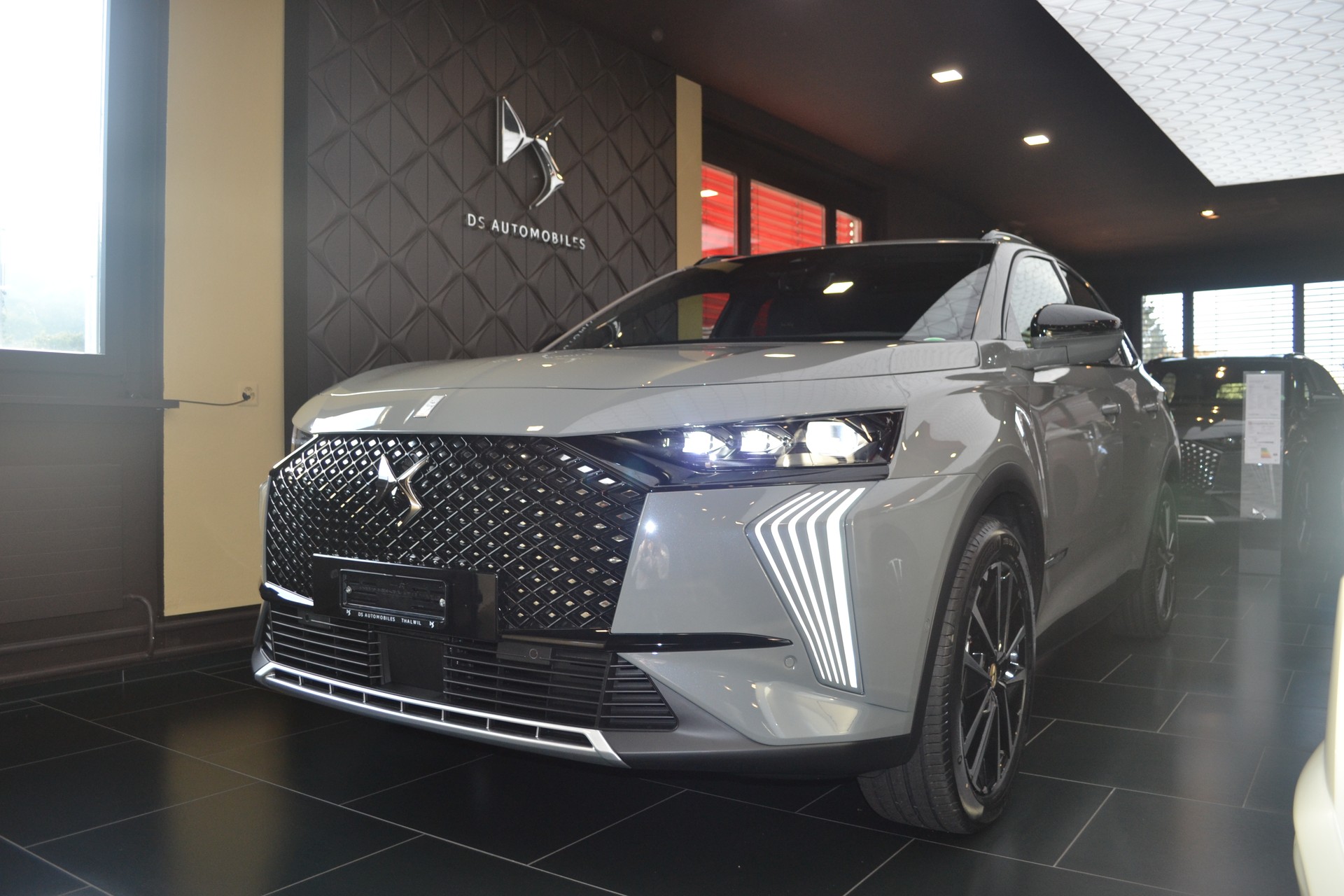 DS AUTOMOBILES DS 7 Crossback E-Tense 300 4x4 Jules Verne-image-10
