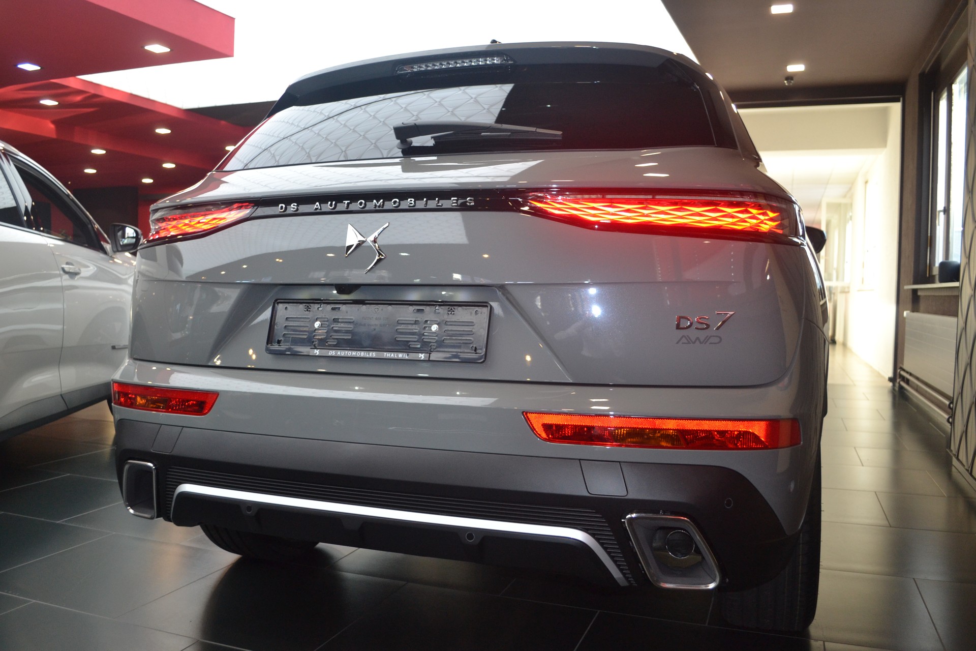 DS AUTOMOBILES DS 7 Crossback E-Tense 300 4x4 Jules Verne-image-11