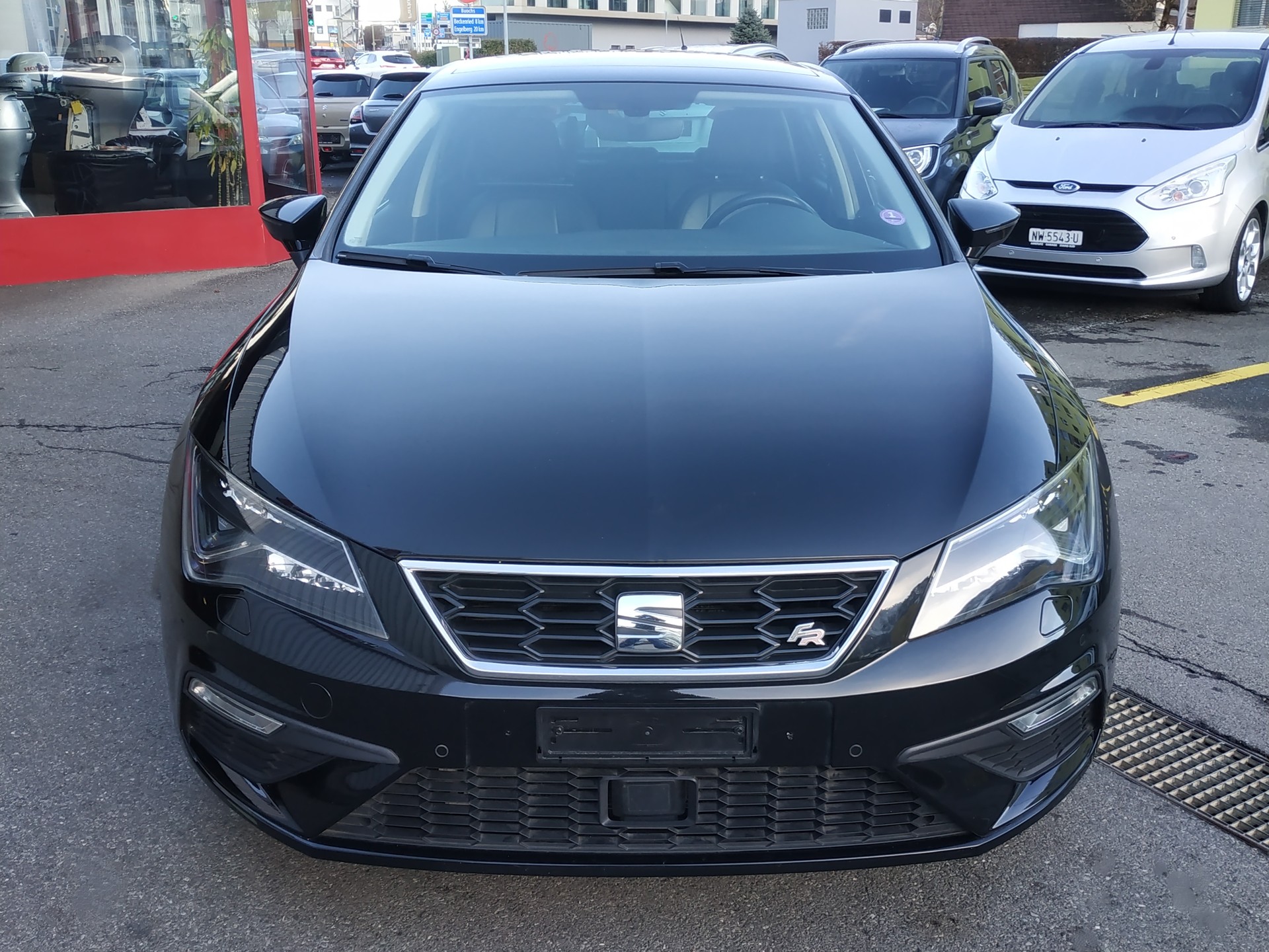 SEAT Leon 2.0 TSI SWISS FR DSG Automat-image-2