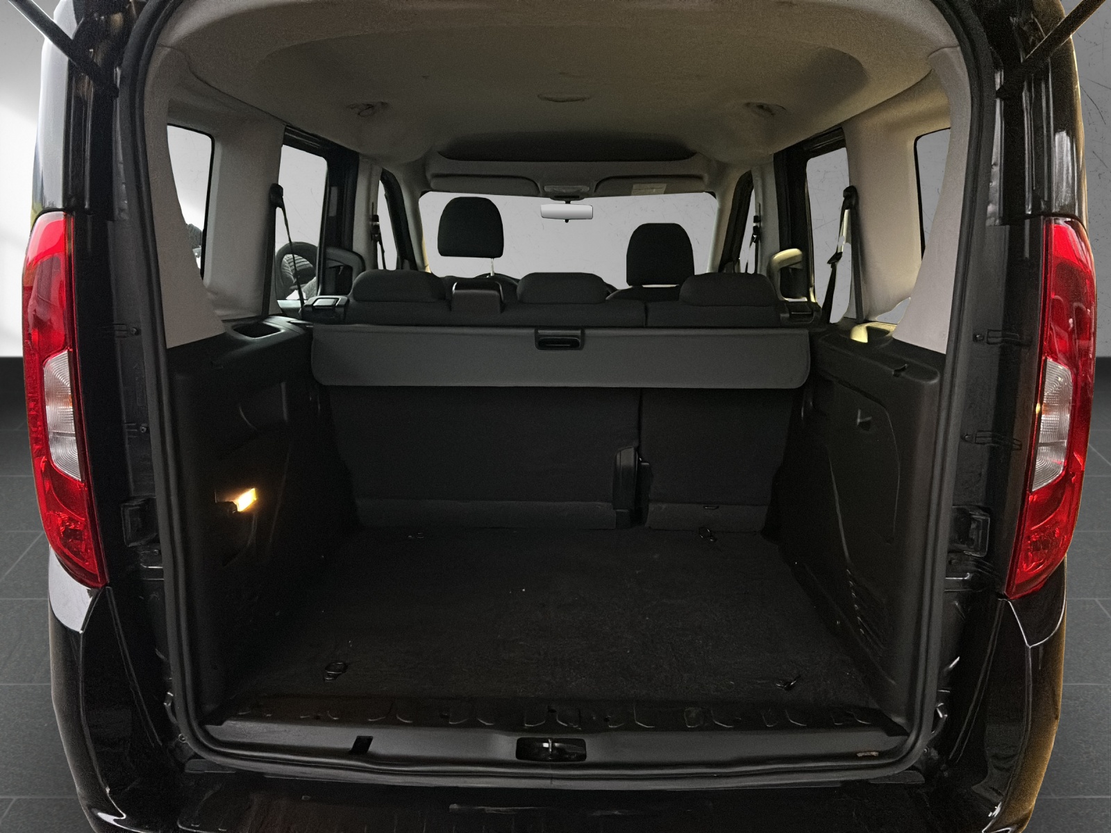 FIAT Doblò 1.4 T-Jet Natural Power Easy-image-11