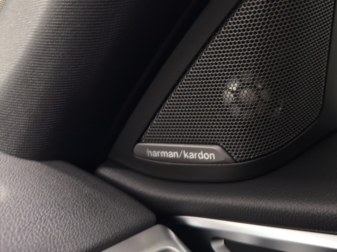 BMW i4 xDrive 40 Edition M Sport-image-21