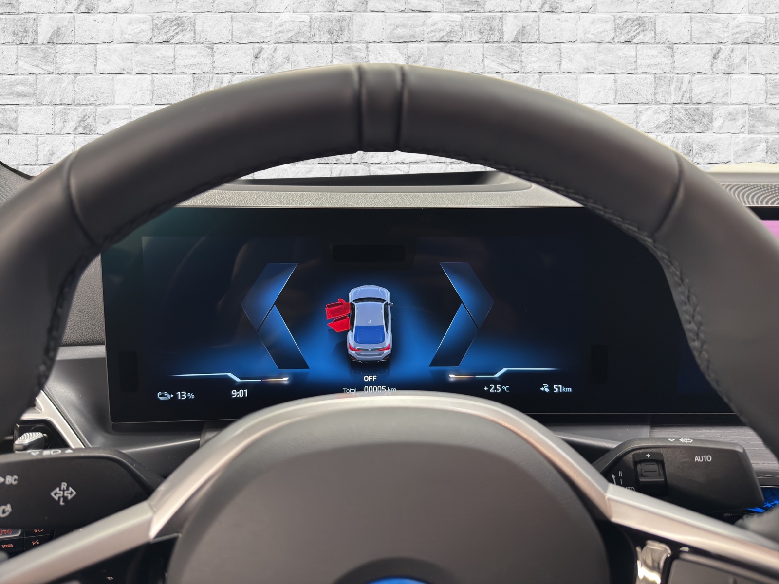 BMW i4 xDrive 40 Edition M Sport-image-13