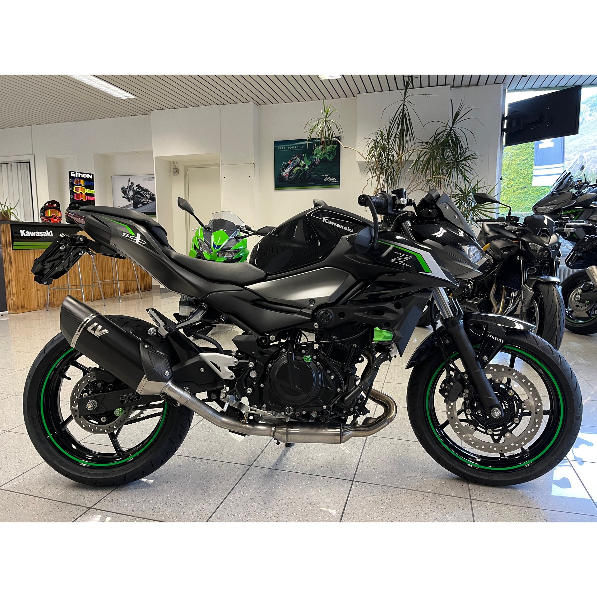 KAWASAKI Z 500-image-3