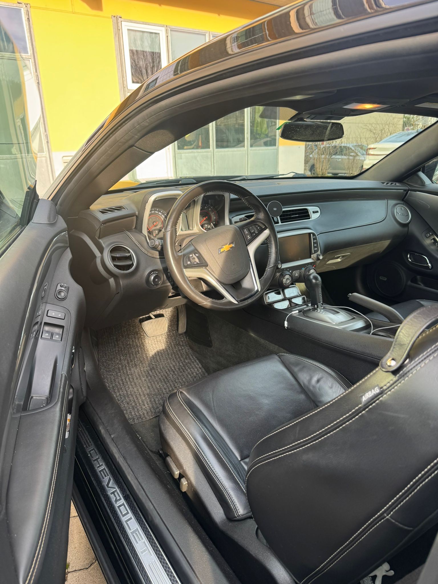 CHEVROLET Camaro 6.2 Coupé Automatic-image-7