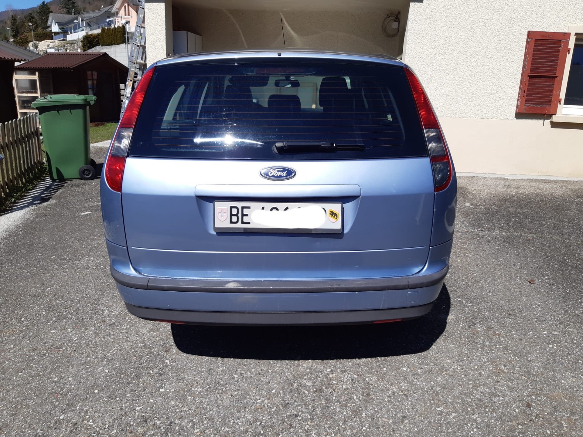 FORD Focus 1.6i VCT Carving-image-3