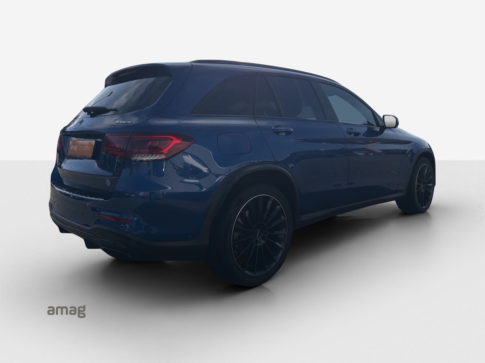 MERCEDES-BENZ GLC 300 d AMG Line 4Matic 9G-Tronic-image-4