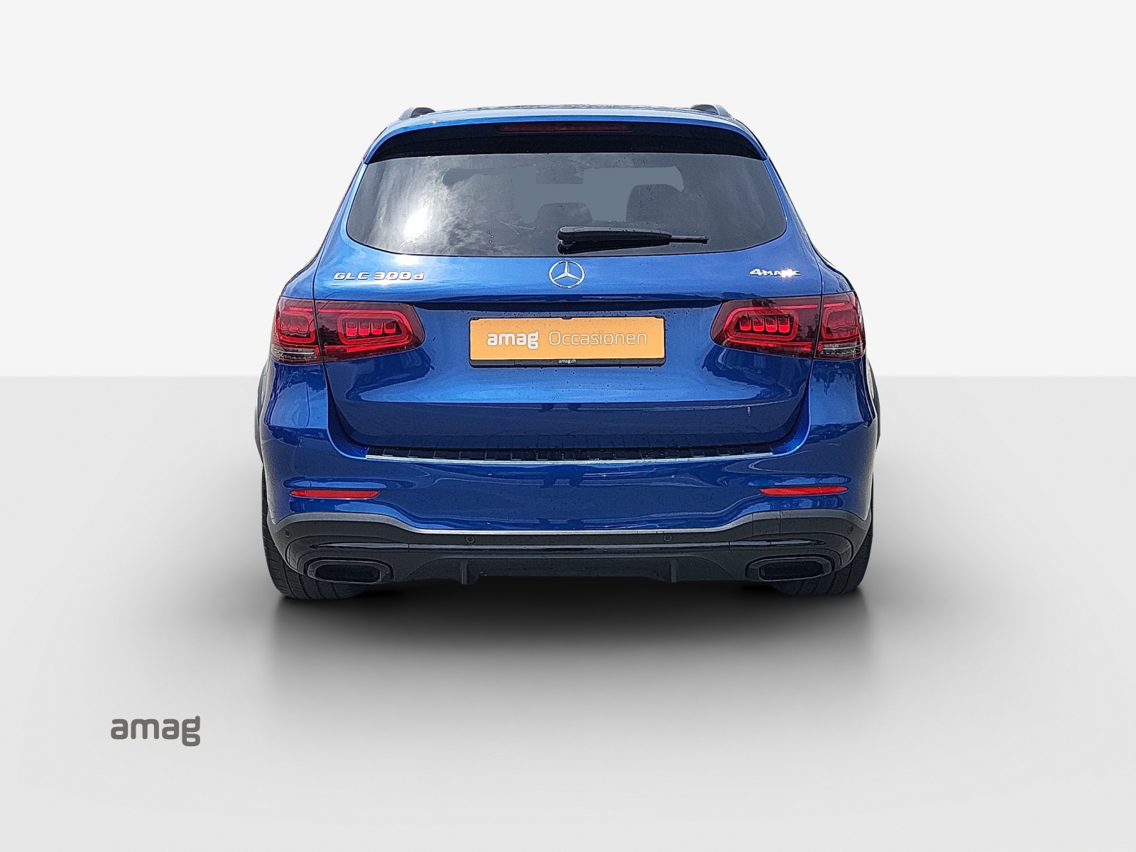 MERCEDES-BENZ GLC 300 d AMG Line 4Matic 9G-Tronic-image-3