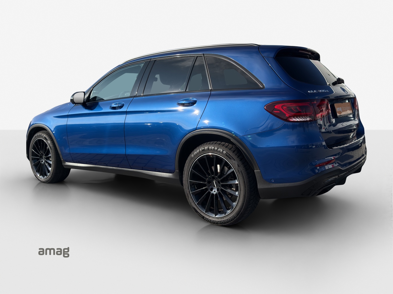 MERCEDES-BENZ GLC 300 d AMG Line 4Matic 9G-Tronic-image-2