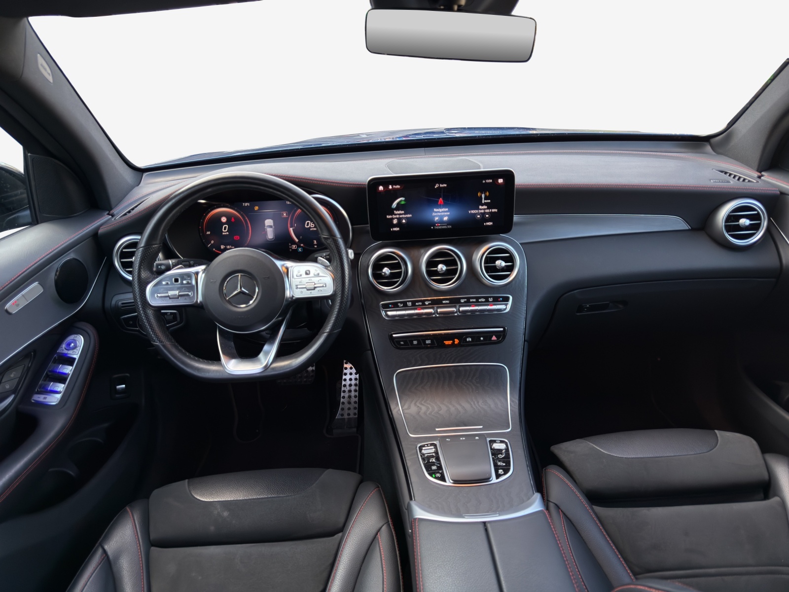 MERCEDES-BENZ GLC 300 d AMG Line 4Matic 9G-Tronic-image-8