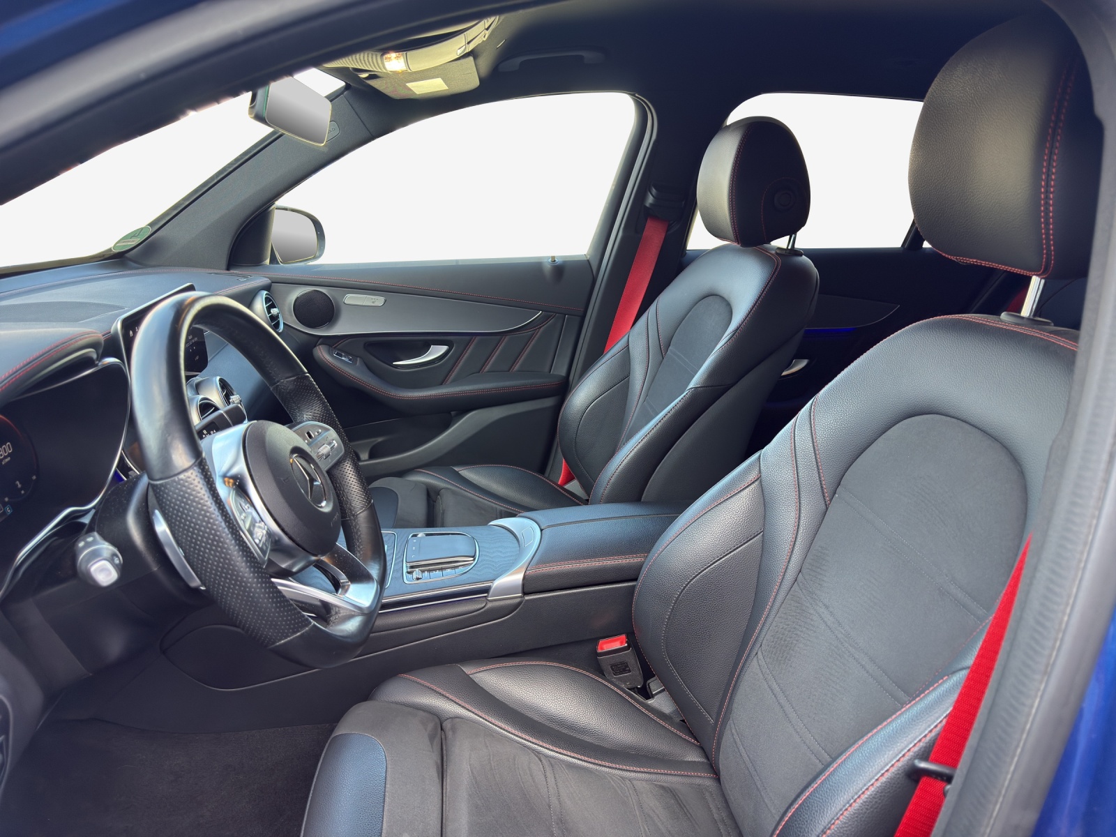 MERCEDES-BENZ GLC 300 d AMG Line 4Matic 9G-Tronic-image-7