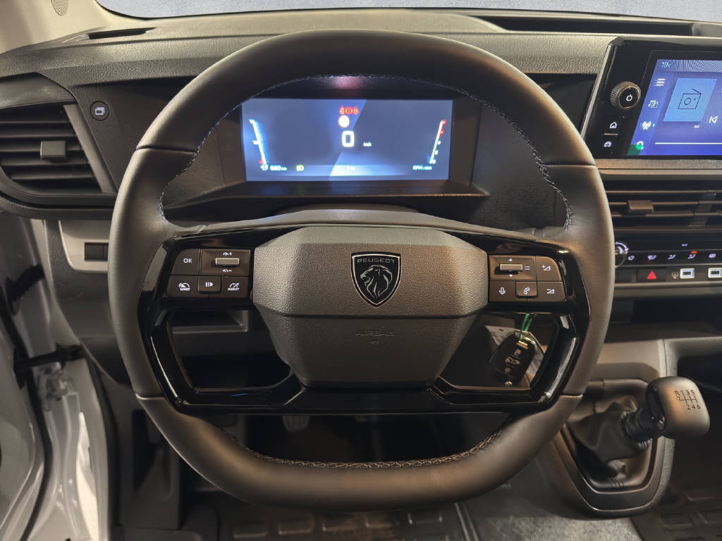 PEUGEOT Expert Kaw. Standard 2.2 BlueHDi 150 S/S-image-11