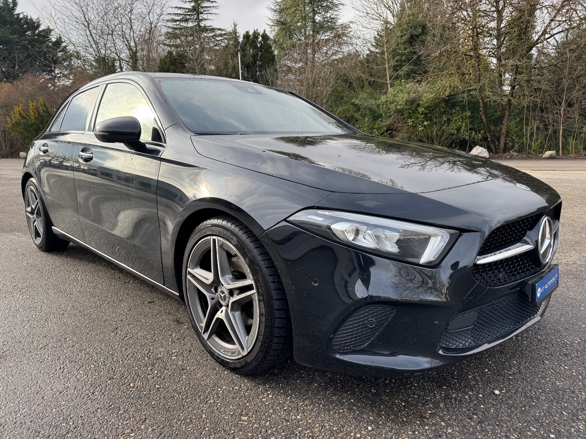 MERCEDES-BENZ A 180 d Style 7G-DCT-image-2