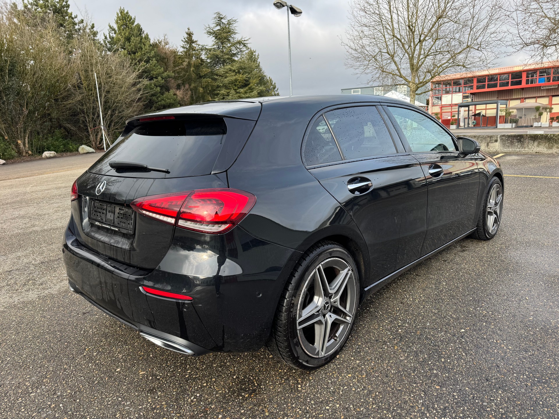 MERCEDES-BENZ A 180 d Style 7G-DCT-image-5