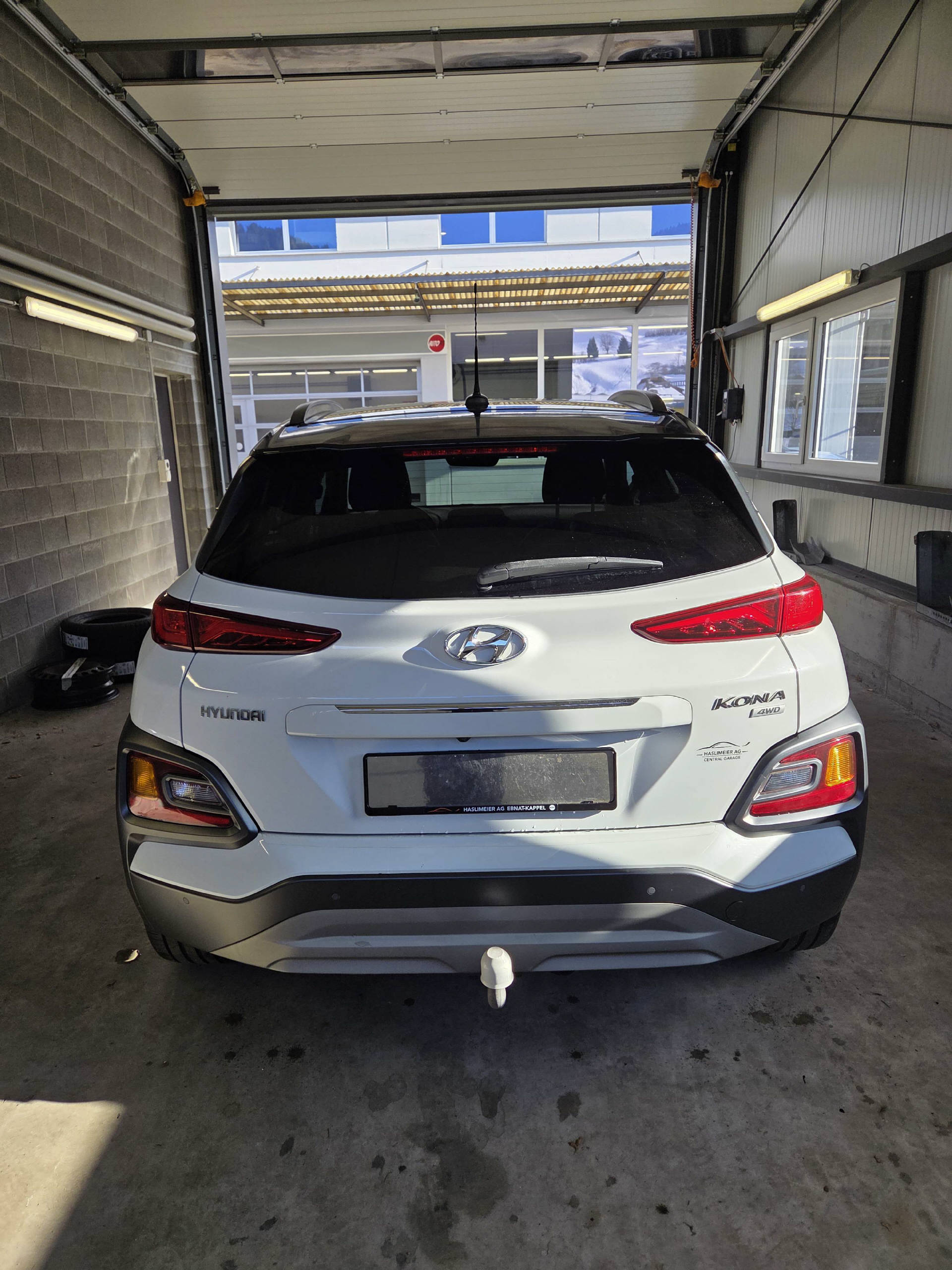 HYUNDAI Kona 1.6 T-GDi Vertex 4WD-image-3