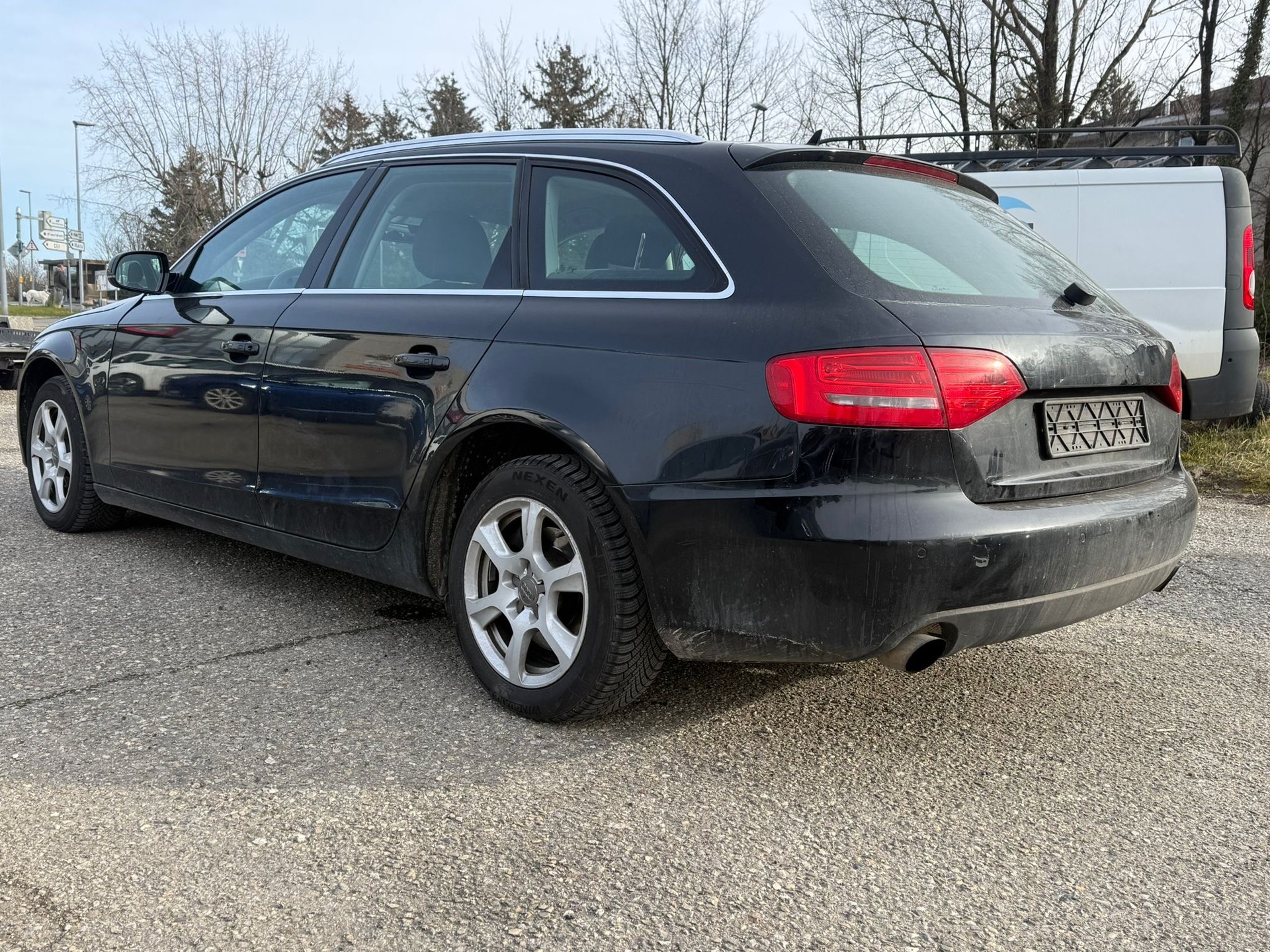 AUDI A4 Avant 2.0 TFSI multitronic-image-6