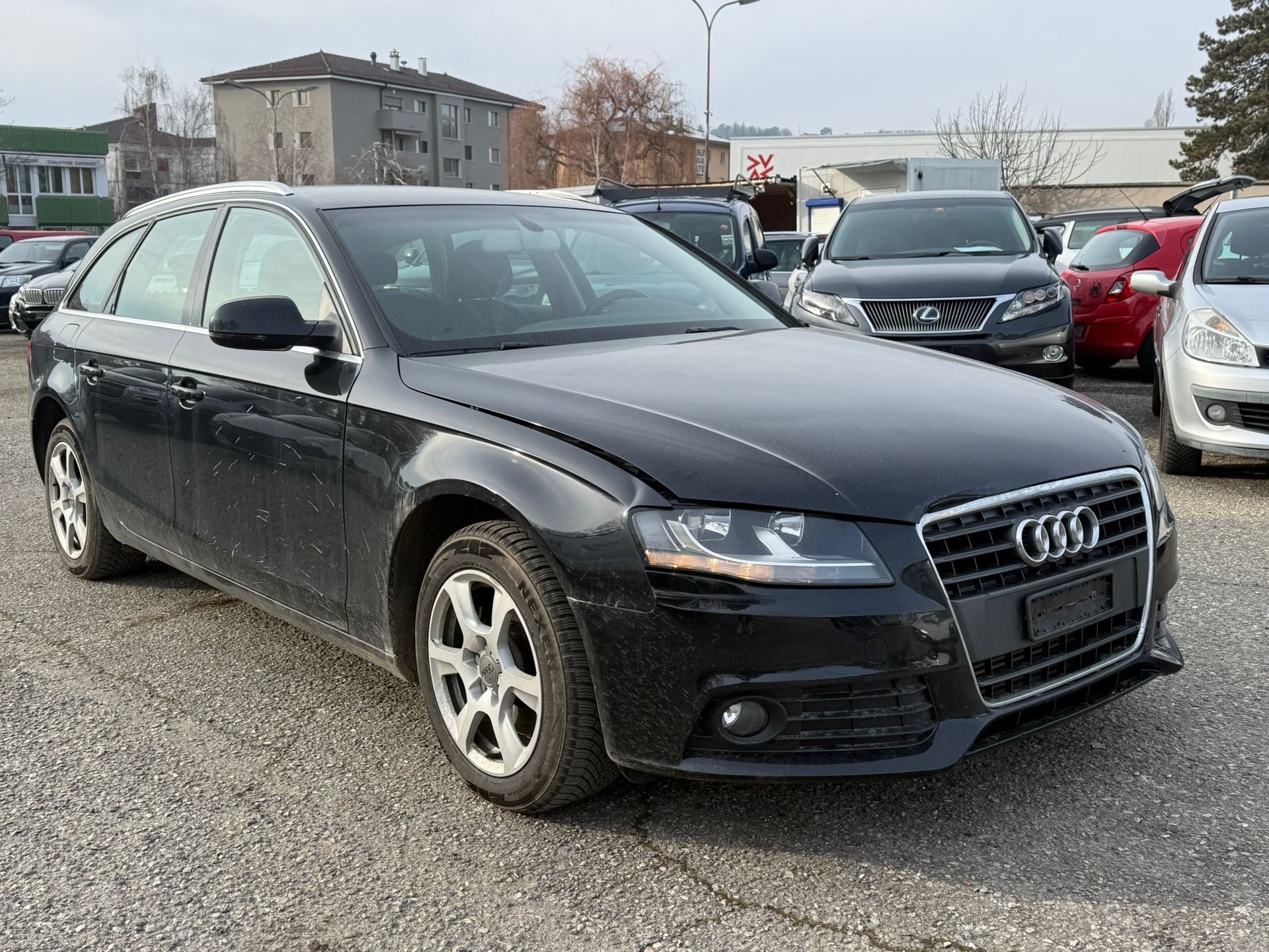 AUDI A4 Avant 2.0 TFSI multitronic-image-4