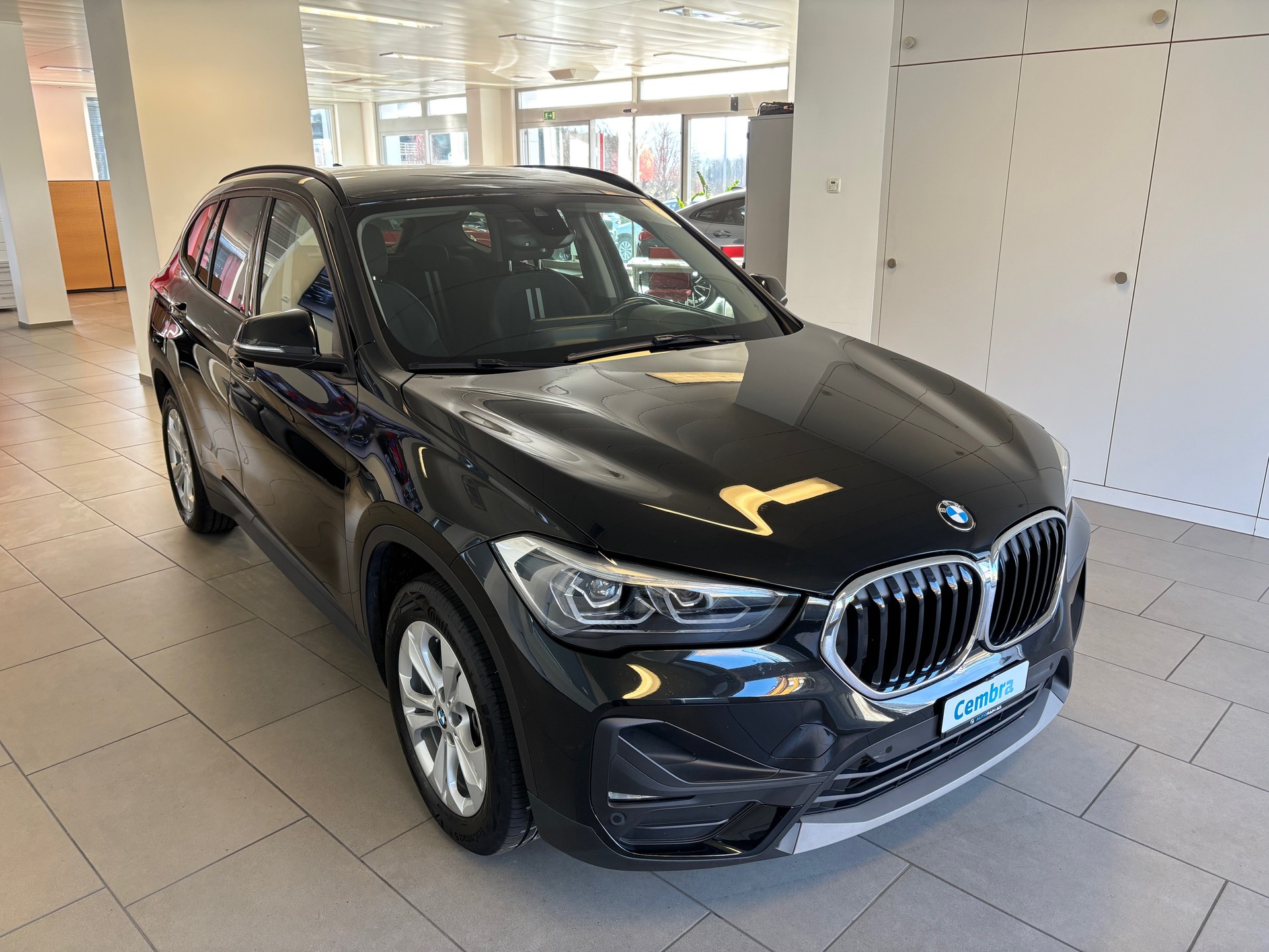 BMW X1 xDrive 25e Steptronic-image-1