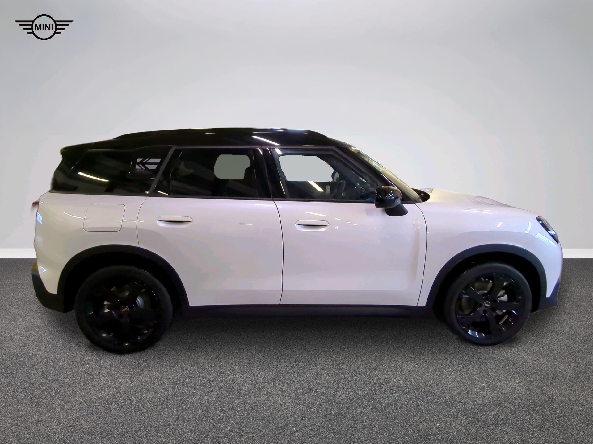 MINI Countryman S ALL4-image-1