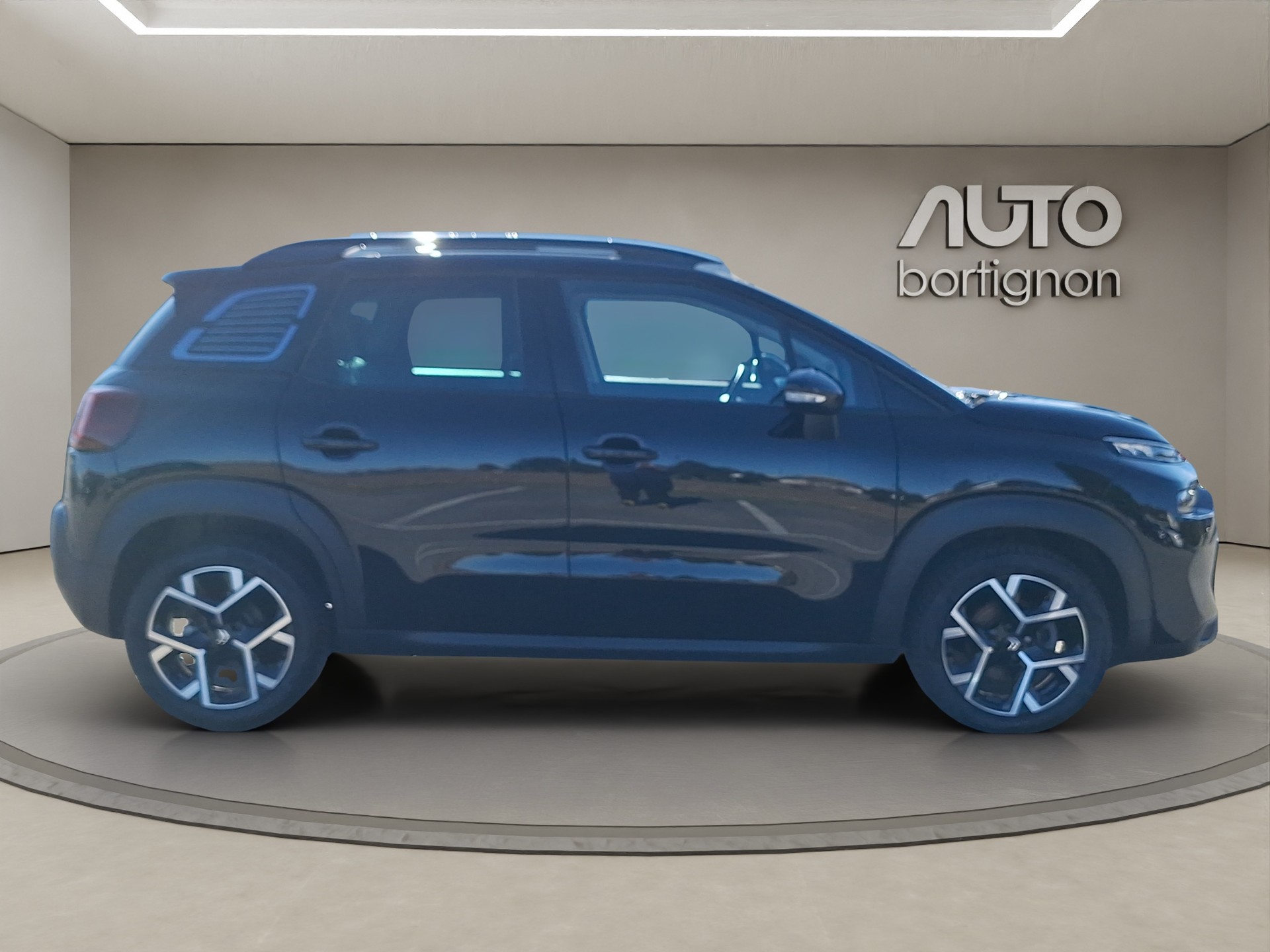 CITROEN C3 Aircross 1.2i PureTech Max EAT6-image-3