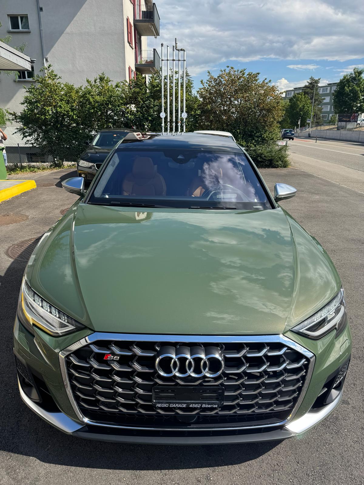 AUDI S8 TFSI quattro tiptronic-image-6