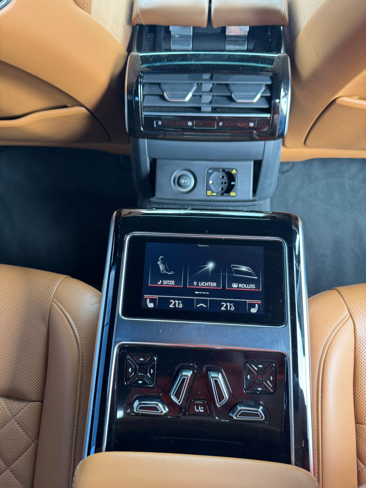 AUDI S8 TFSI quattro tiptronic-image-13