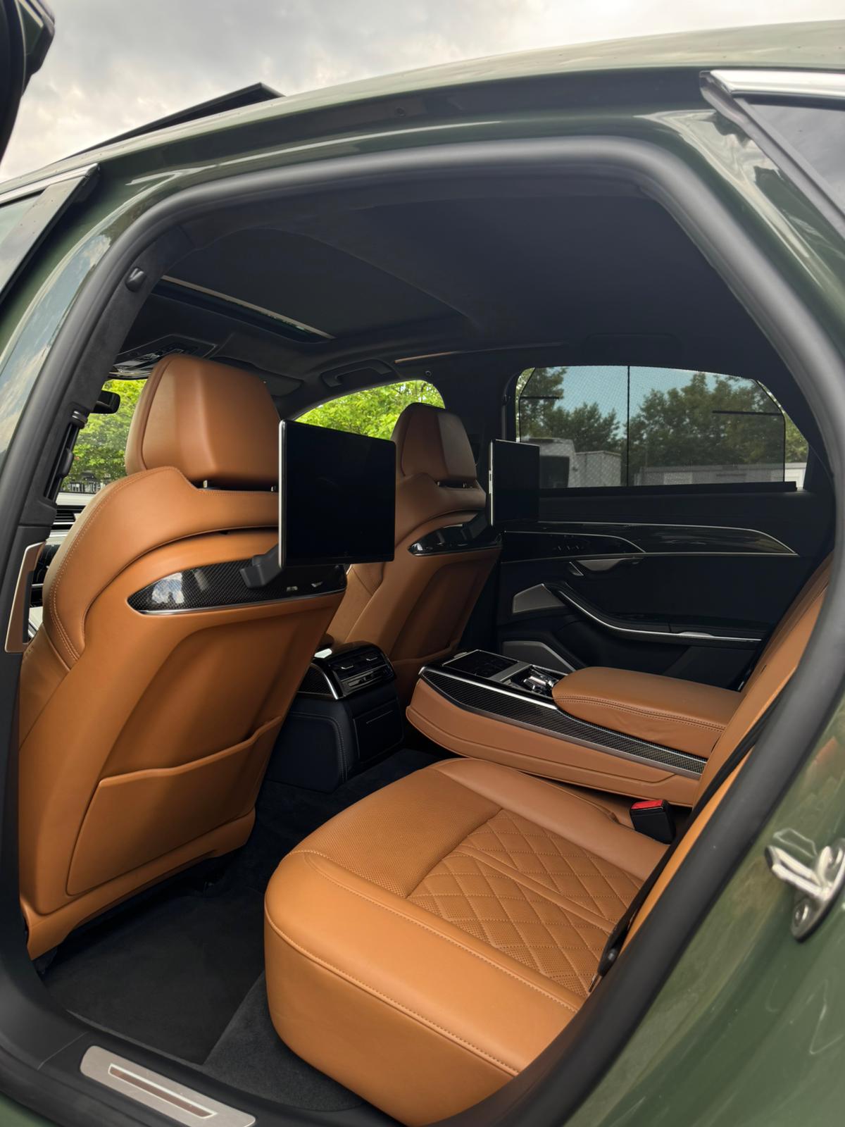 AUDI S8 TFSI quattro tiptronic-image-10