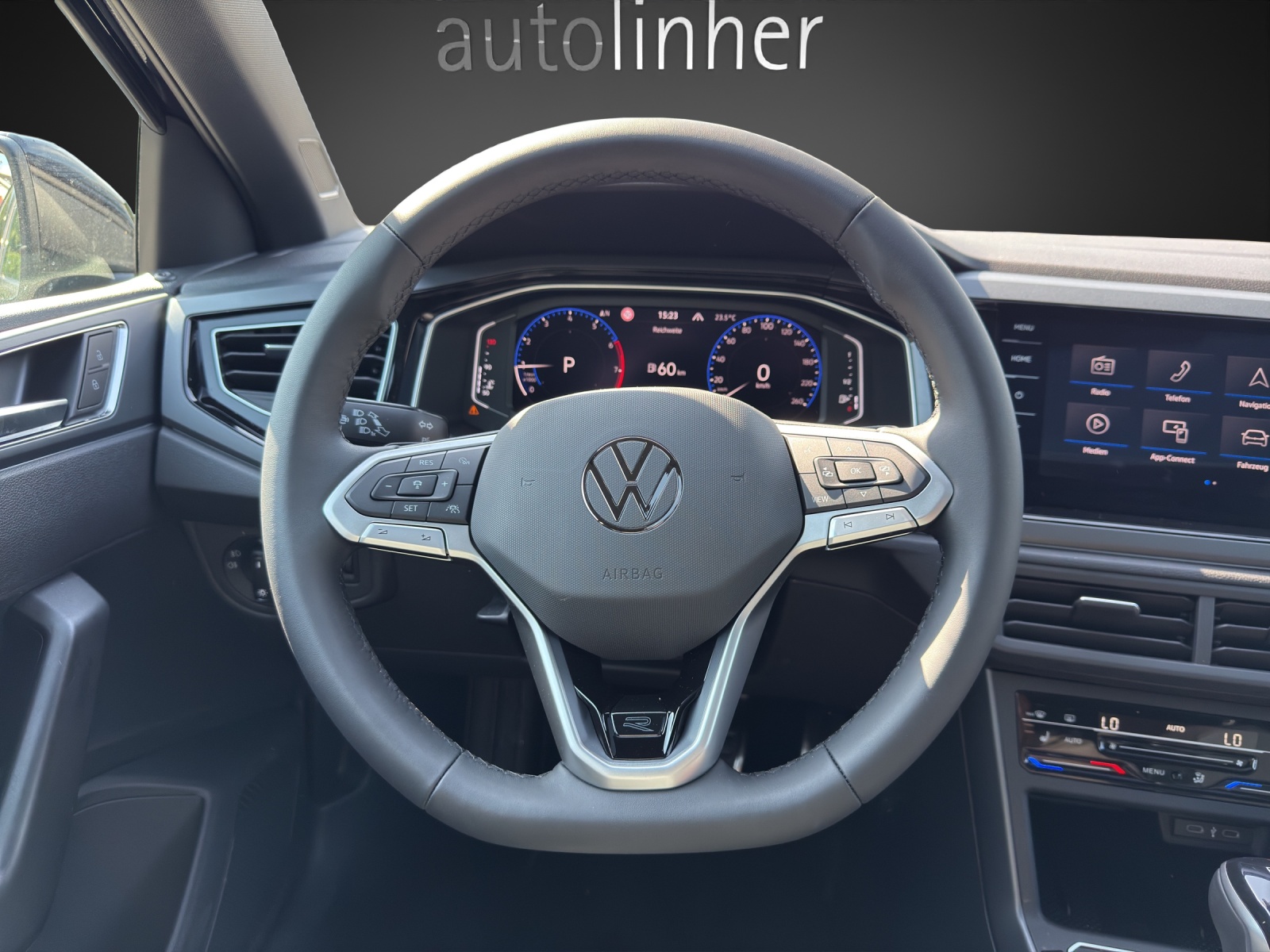 VW Polo 1.0 TSI R-Line DSG-image-10